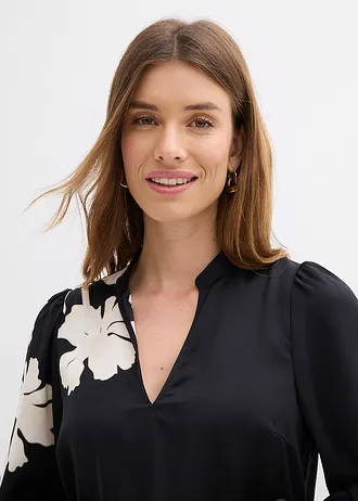 Tuniekblouse van soepel satijn • zwart gebloemd • bonprix online shop
