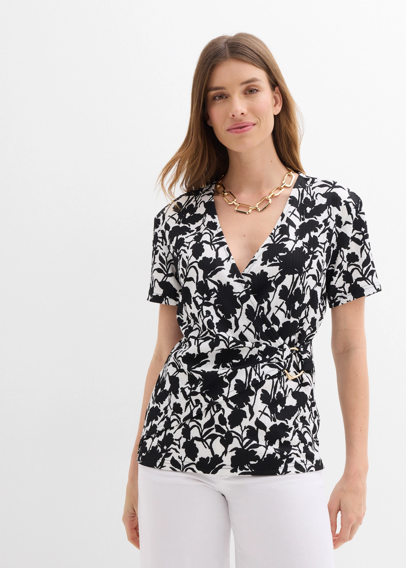 Gedessineerd shirt • wit-zwart gebloemd • bonprix online shop