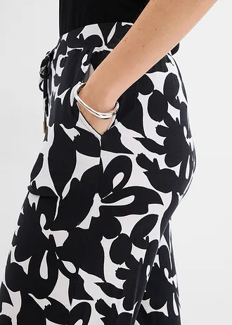 Pantaloni din jerse din material cu viscoză • negru-alb cu imprimeu • magazin bonprix