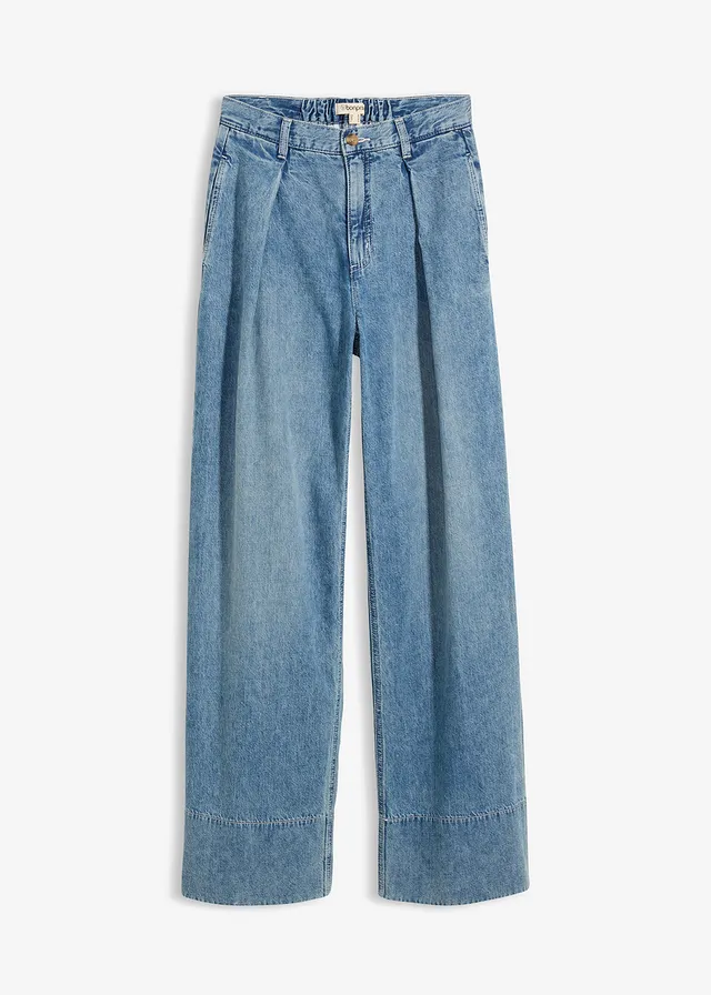 Wide leg jeans, high waist