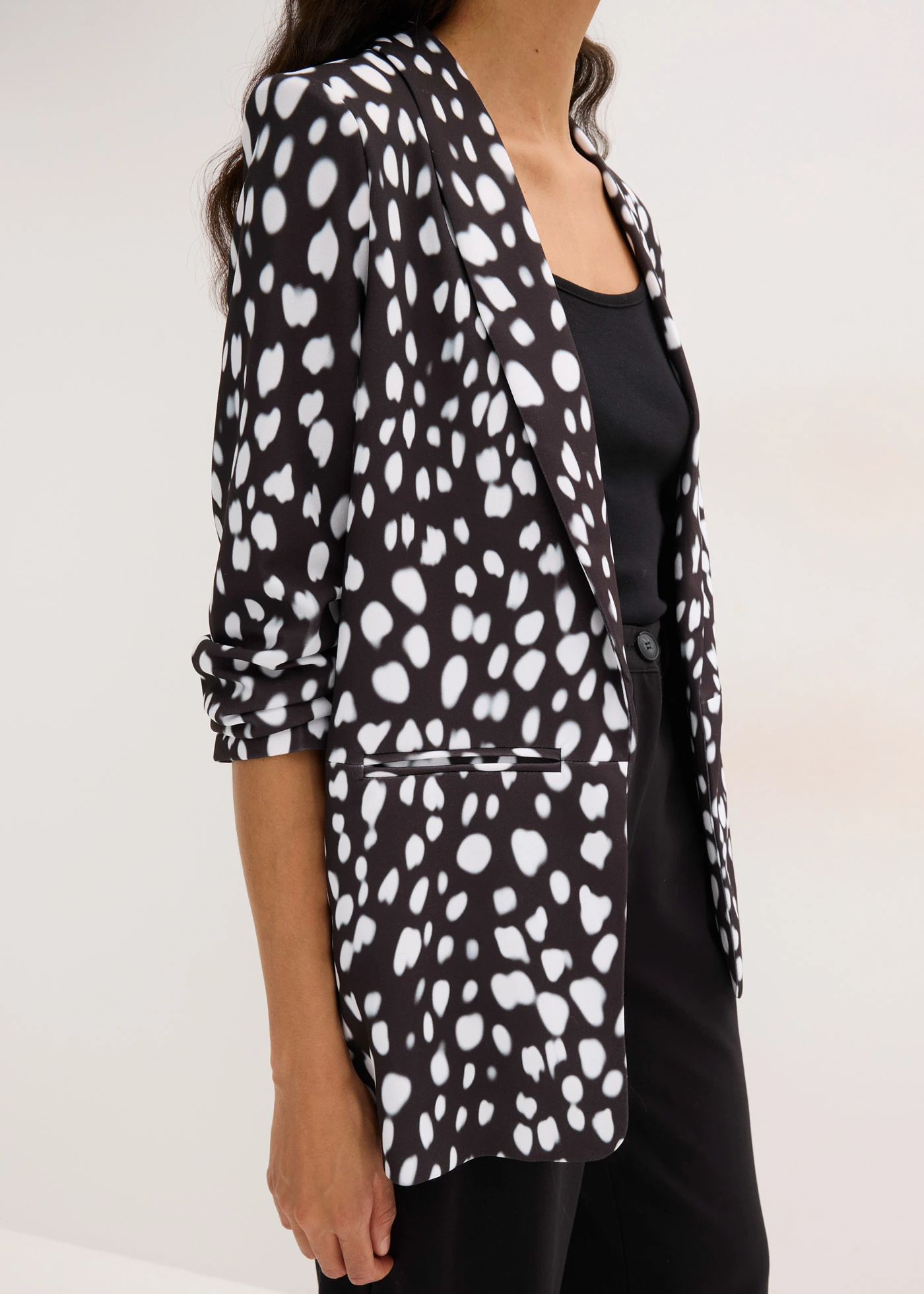 Lange blazer van zachte scuba • zwart met print • product-page.page-title-suffix