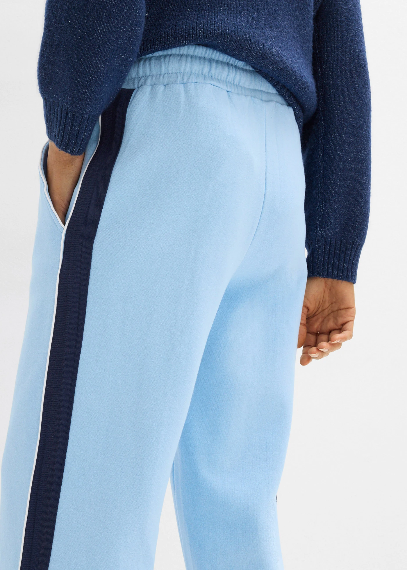 Pantalon sweat • bleu clair/bleu foncé • Boutique bonprix