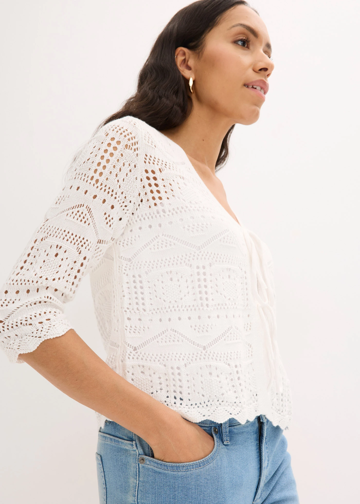 Gilet en maille ajourée à nouer • ecru • Boutique bonprix