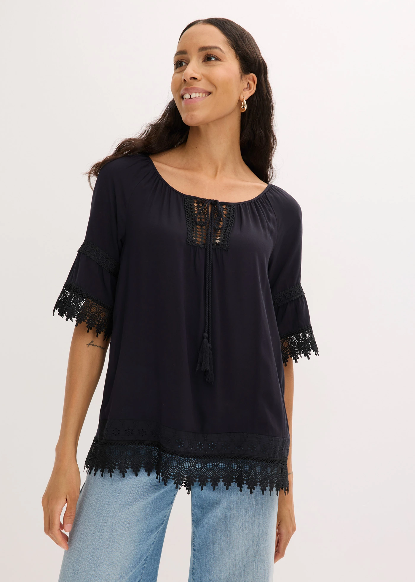 Tuniek met kant van zachte viscose • zwart • bonprix online shop