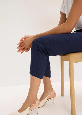 Pantaloni din material vaporos cu in, lungime 7/8 • bleumarin • magazin bonprix