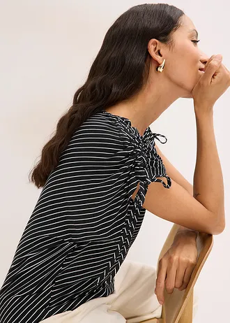 T-shirt en viscose douce • blanc-noir rayé • Boutique bonprix