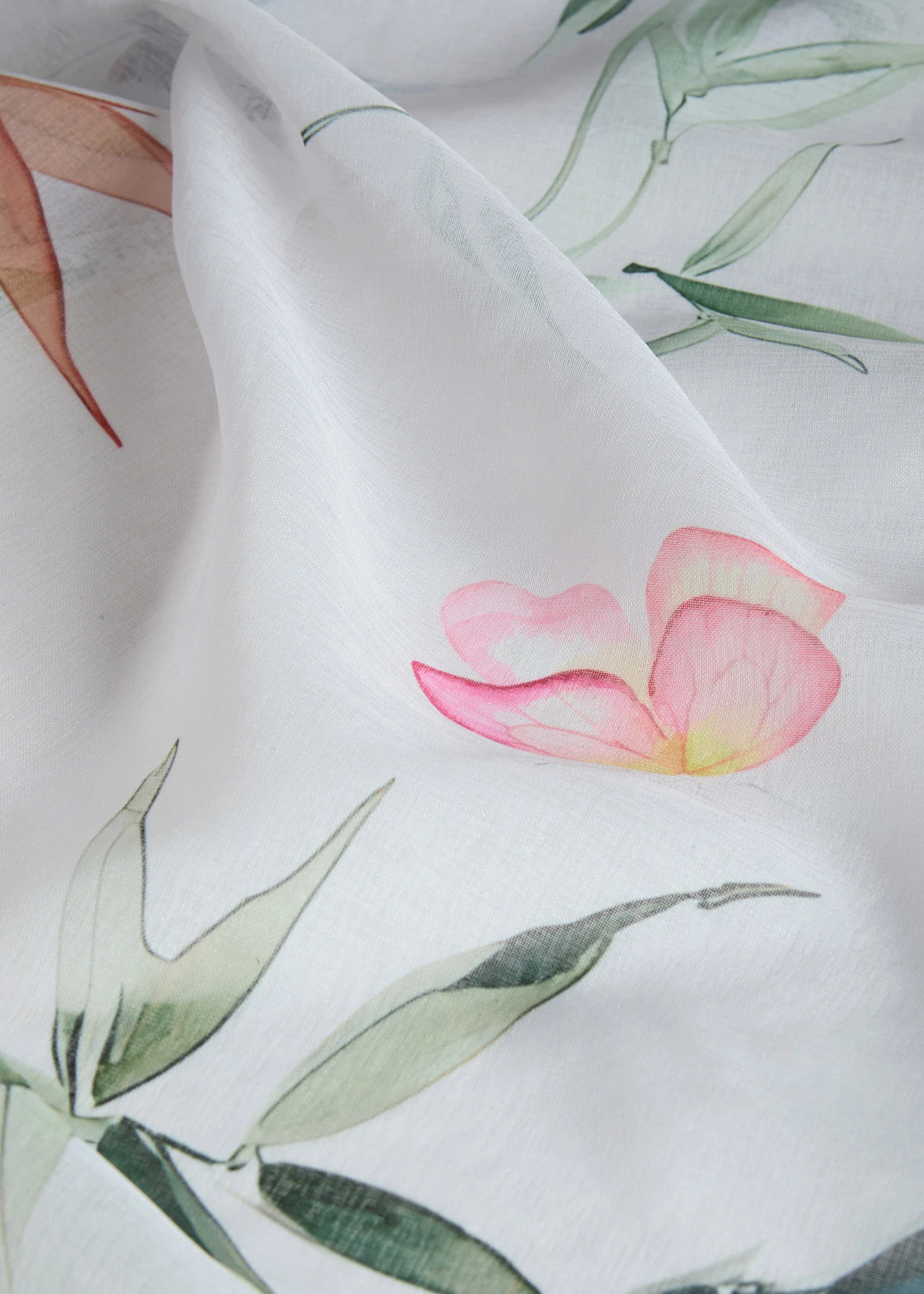 Perdea cu imprimeu floral (1 buc.) • alb/multicolor • magazin bonprix