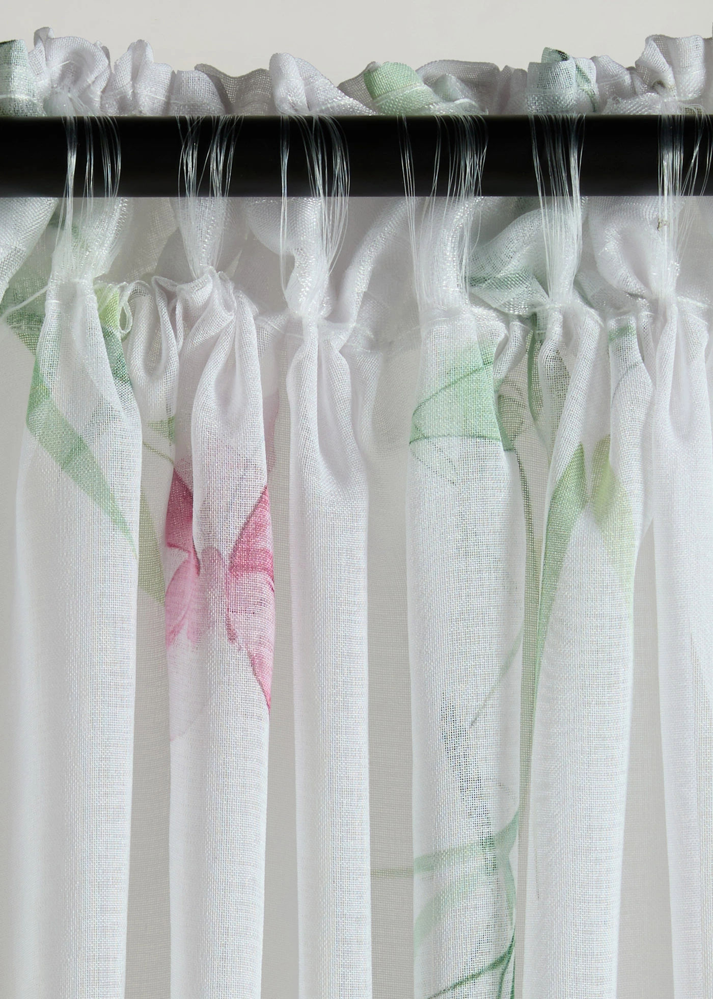 Voilage à imprimé floral (1 pce) • blanc/multicolore • Boutique bonprix