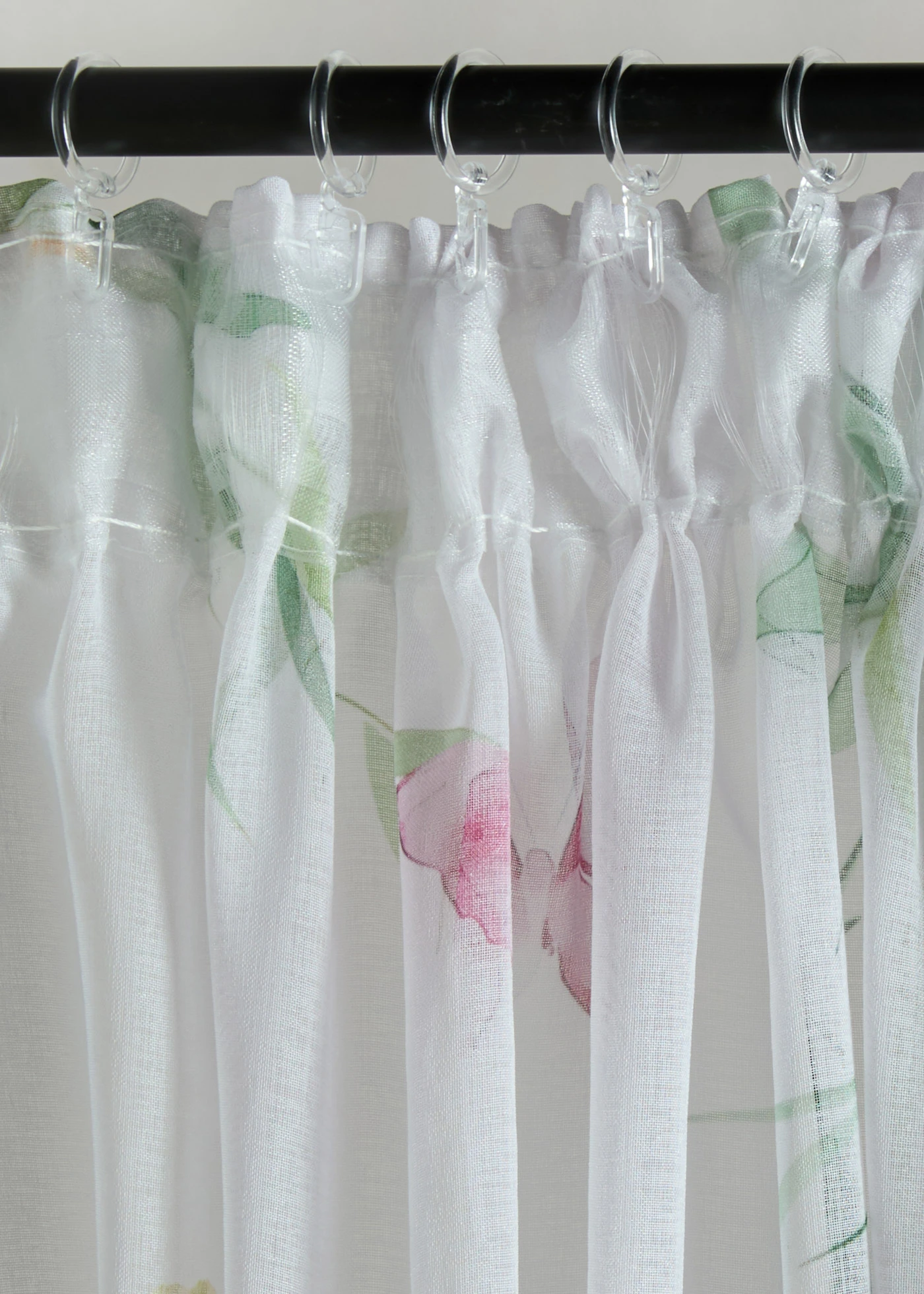 Voilage à imprimé floral (1 pce) • blanc/multicolore • Boutique bonprix