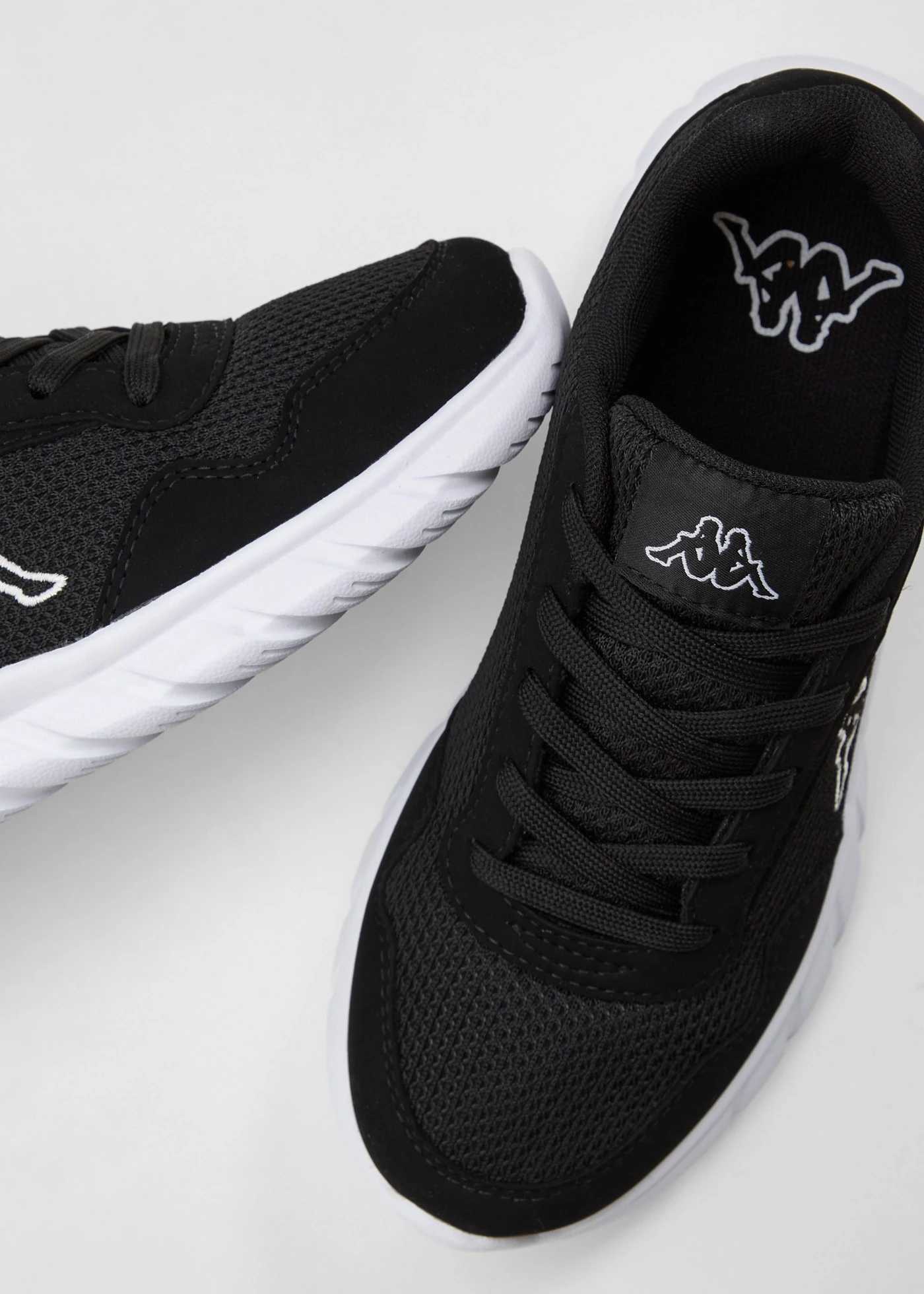 Sneakers Kappa à semelle légère • noir • Boutique bonprix