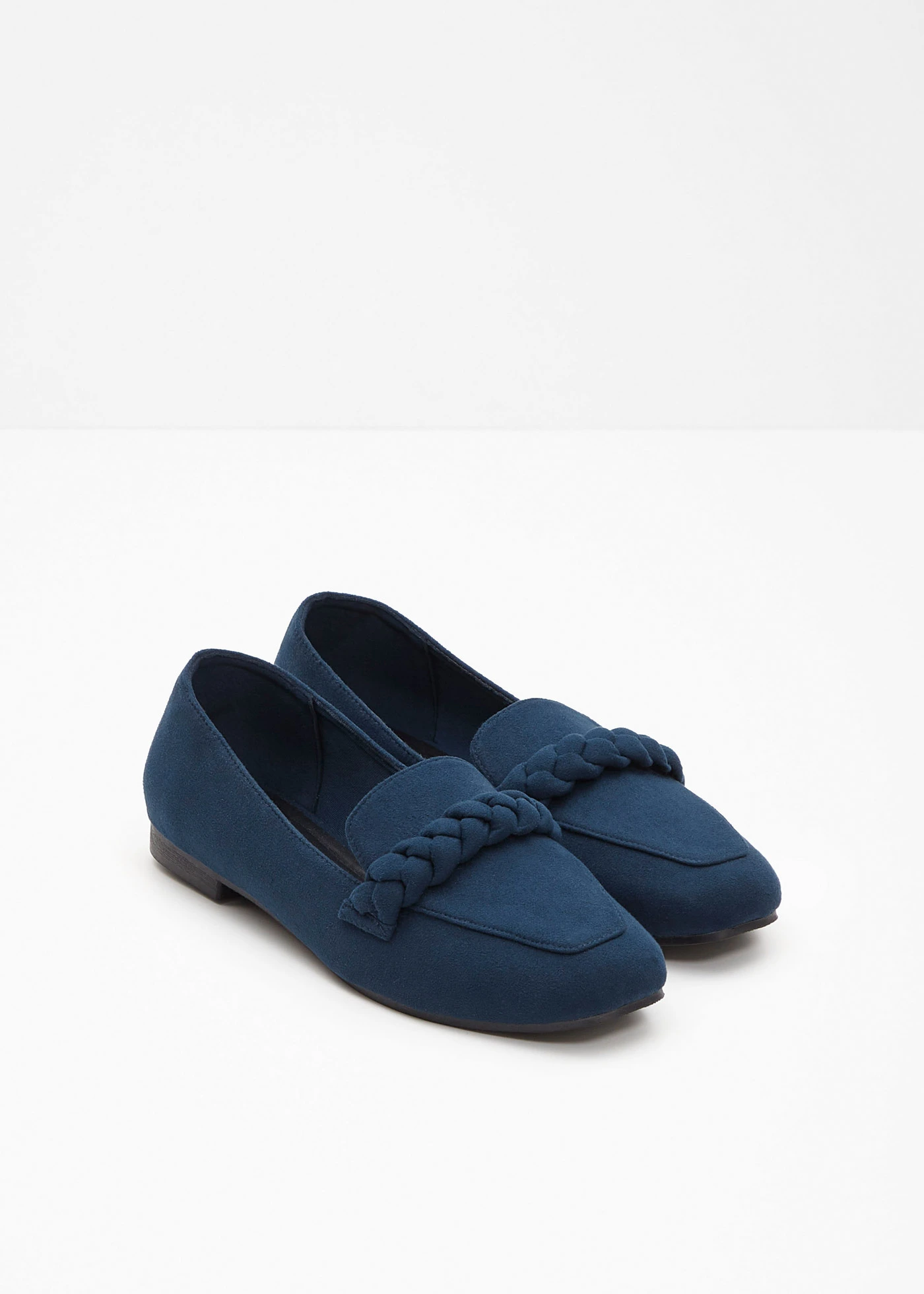 Loafersy z plecionym paskiem • ciemnoniebieski • sklep bonprix