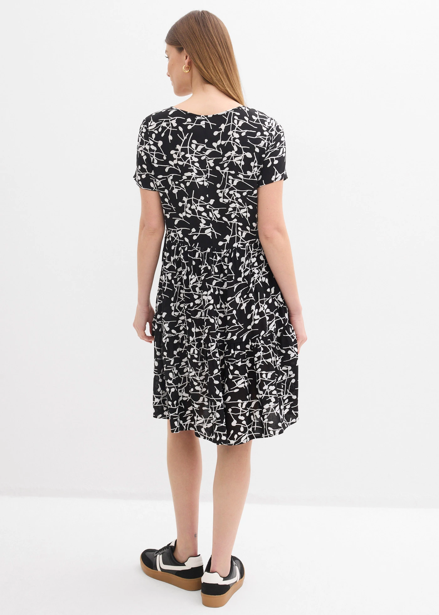 Mini jurk van soepele viscose • zwart/wolwit • bonprix online shop