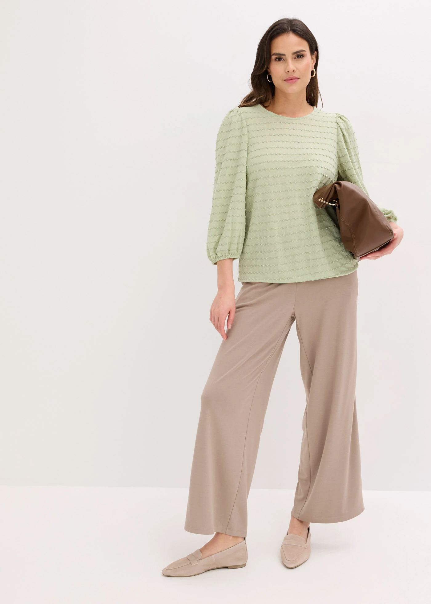 Tunique en jersey texturé • vert pâle • Boutique bonprix