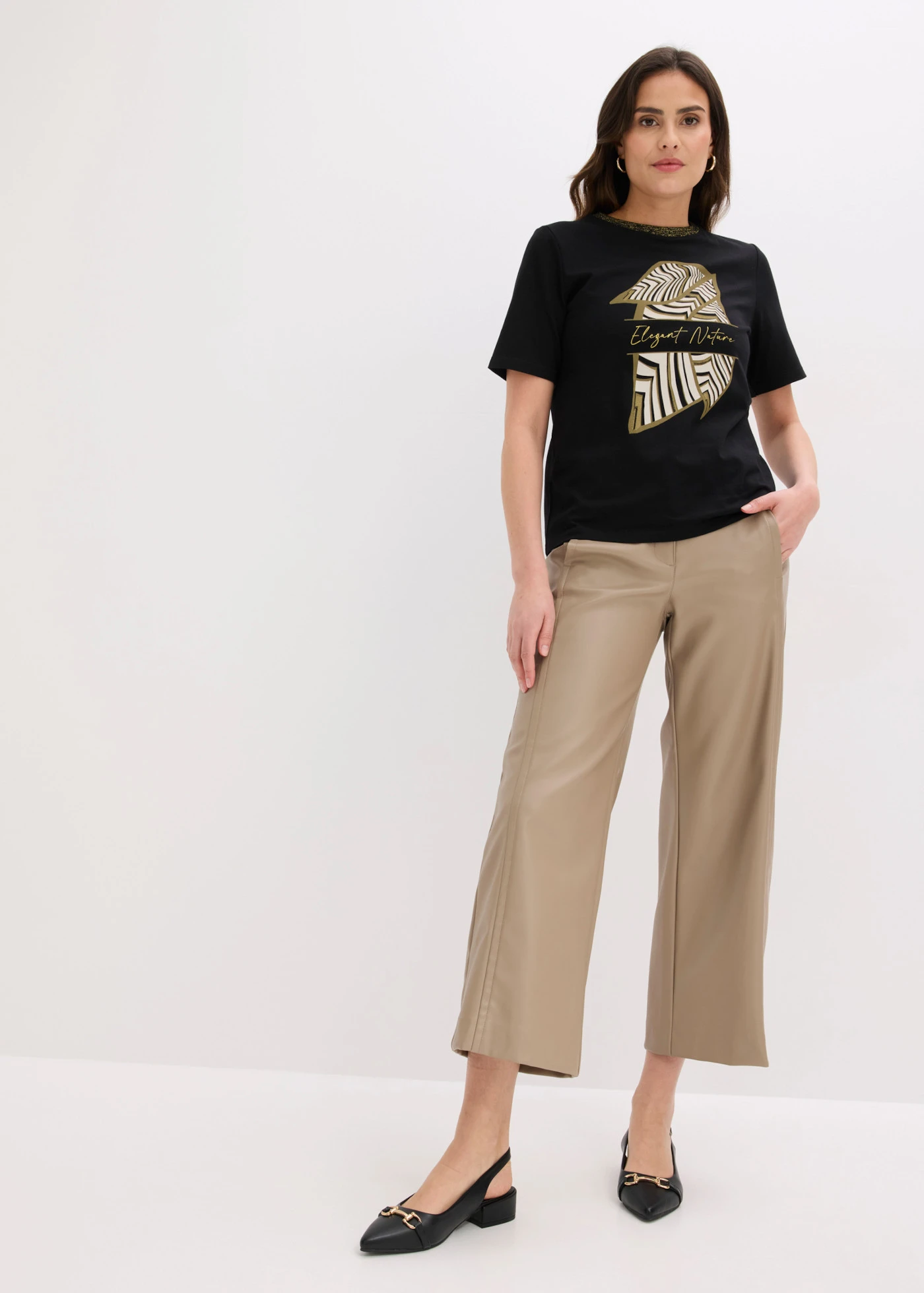 T-shirt z bawełny organcznej • czarny • sklep bonprix