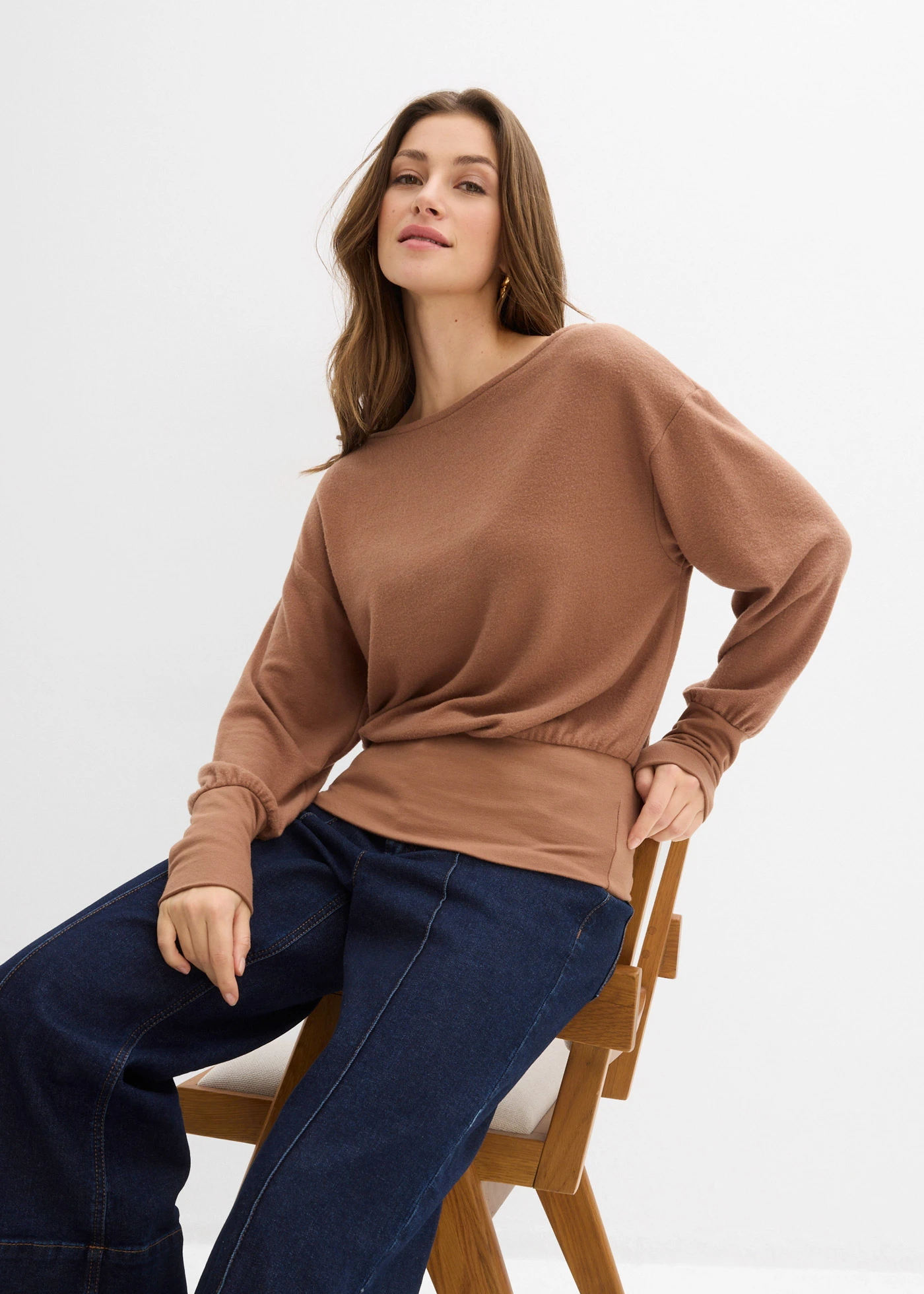 T-shirt manches longues doux avec viscose • marron • Boutique bonprix