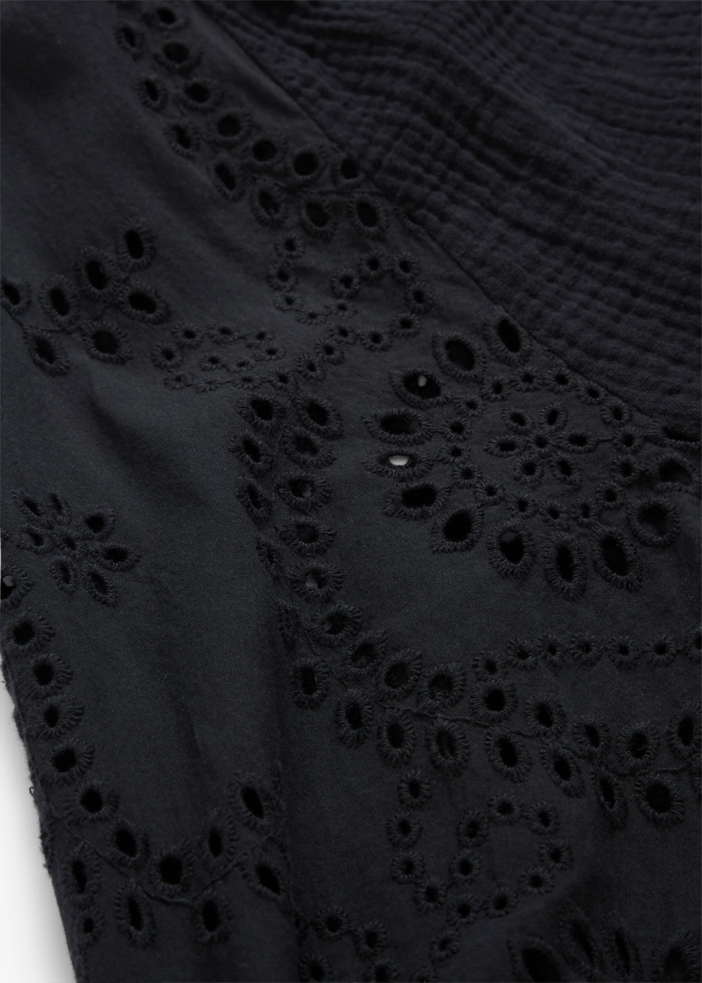 Blouse longue en gaze de coton légère • noir • Boutique bonprix