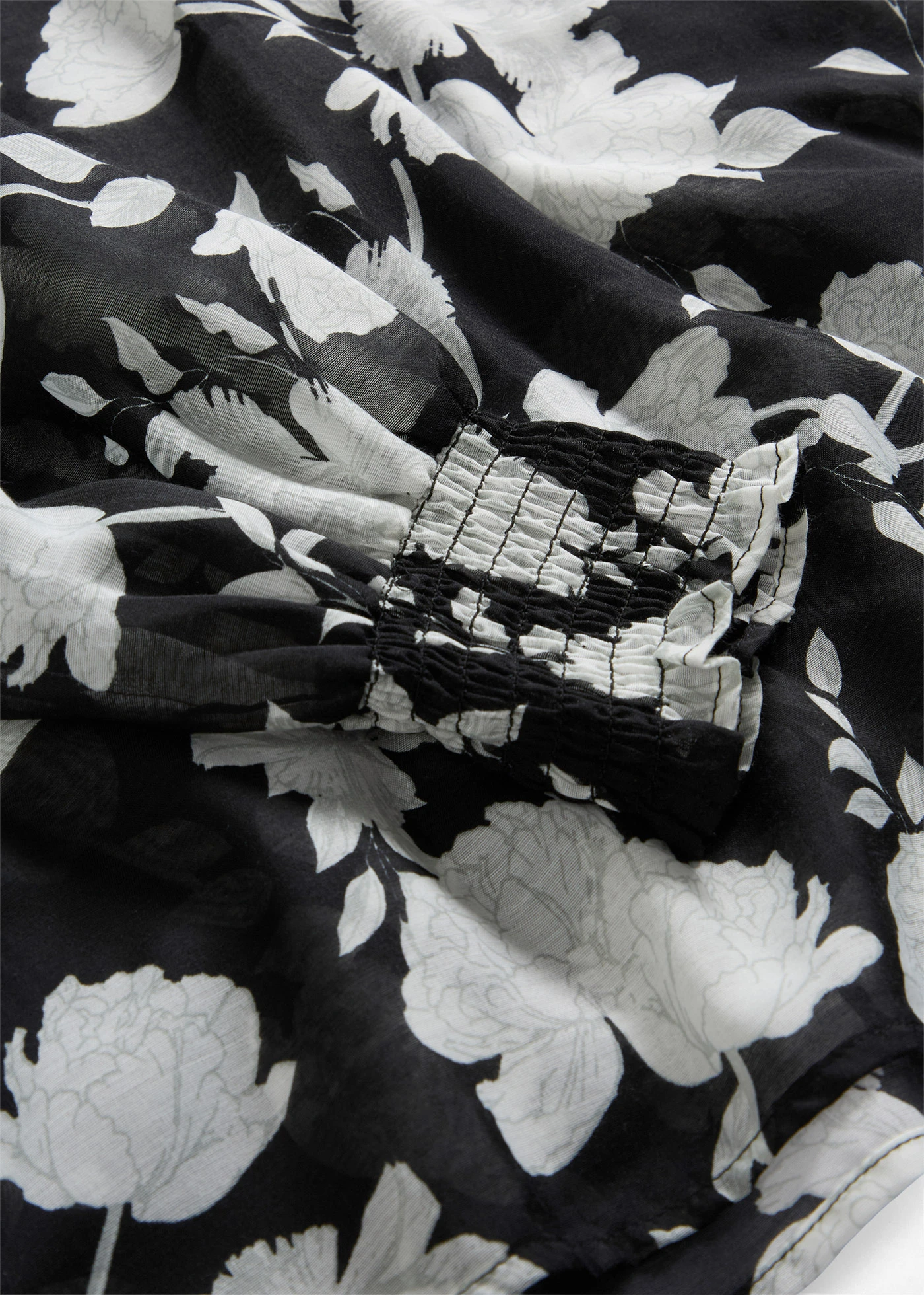 Blouse • noir floral • Boutique bonprix