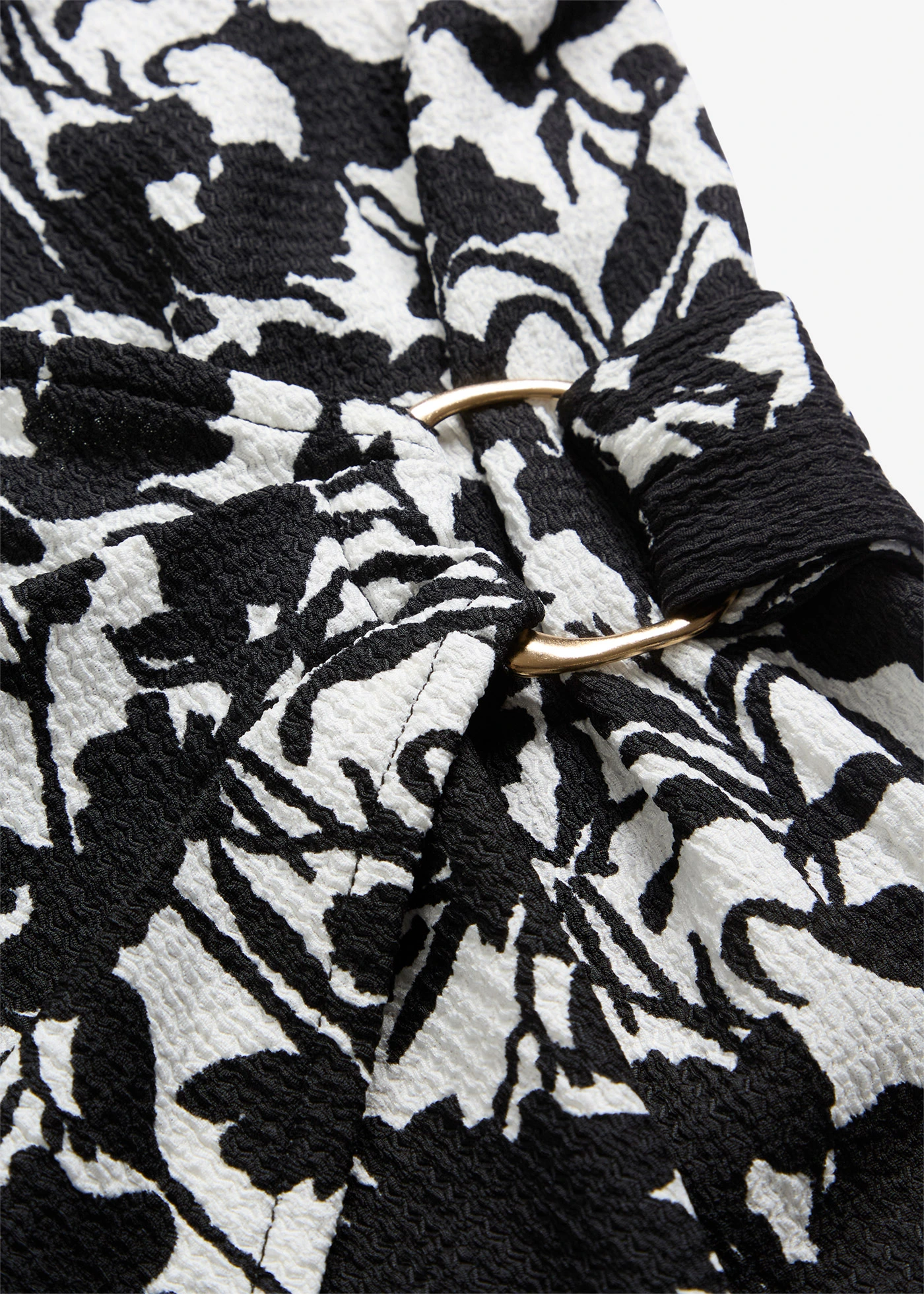 Shirt met print • wit-zwart gebloemd • bonprix online shop