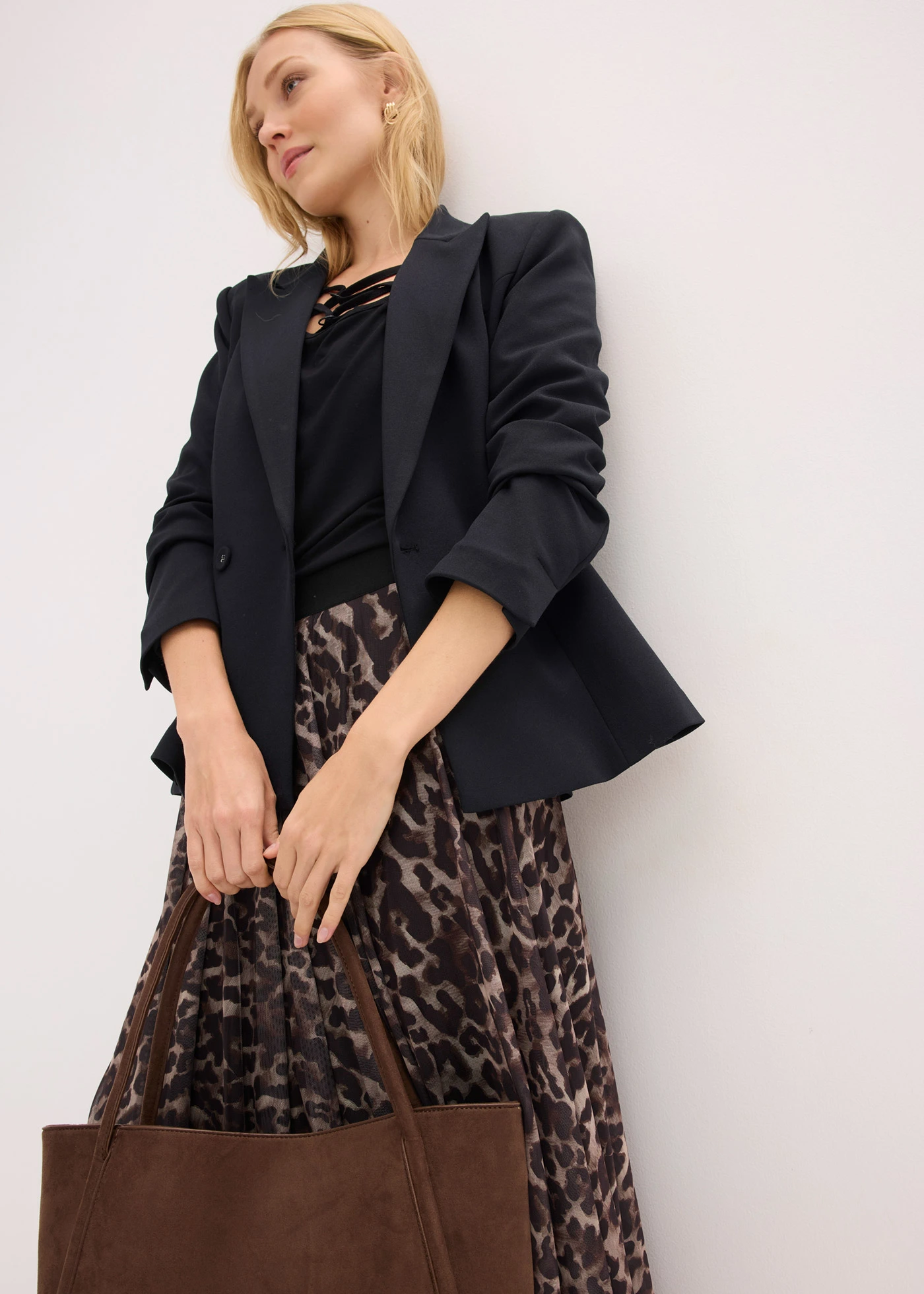 Fustă midi evazată, cu mesh • maro-negru leo • magazin bonprix