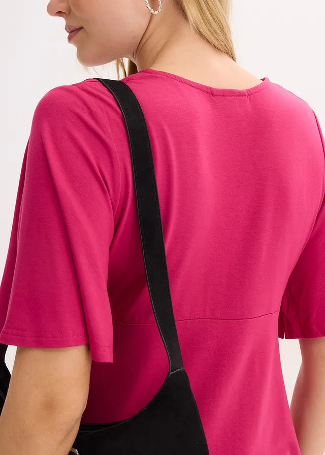T-shirt en jersey à décolleté plongeant • magenta • product-page.page-title-suffix