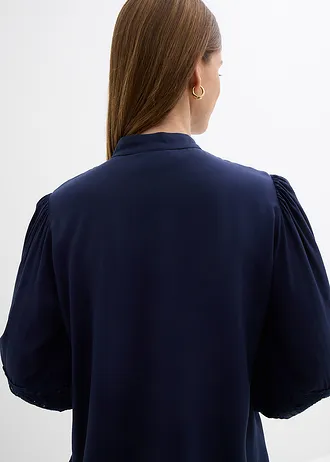 Halenka s krajkou, z měkké směsi s viskózou • tmavě modrá • bonprix obchod