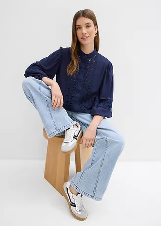 Blouse met kant van een soepele viscosemix • donkerblauw • bonprix online shop