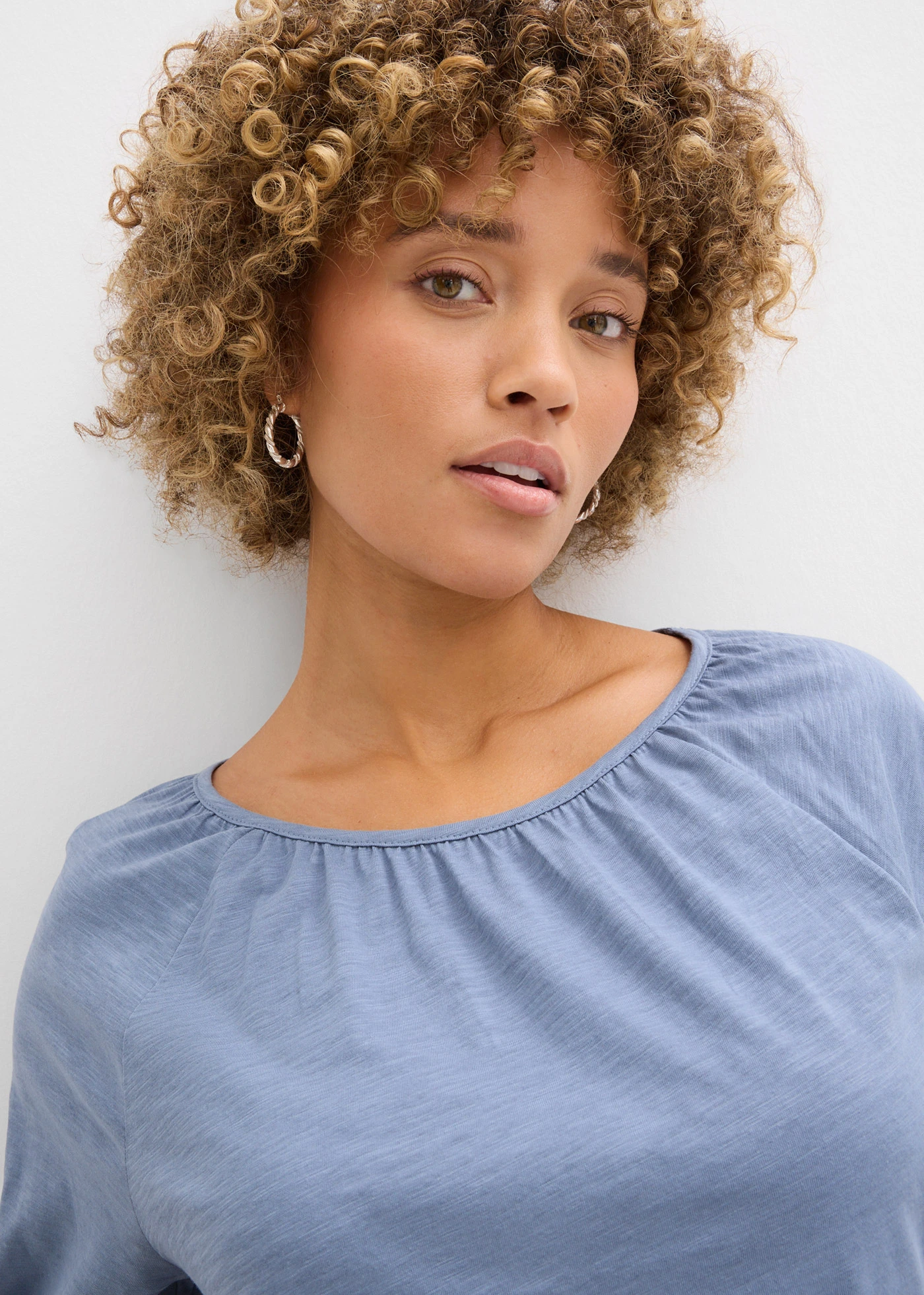 T-shirt 100% coton • bleu fumé • Boutique bonprix