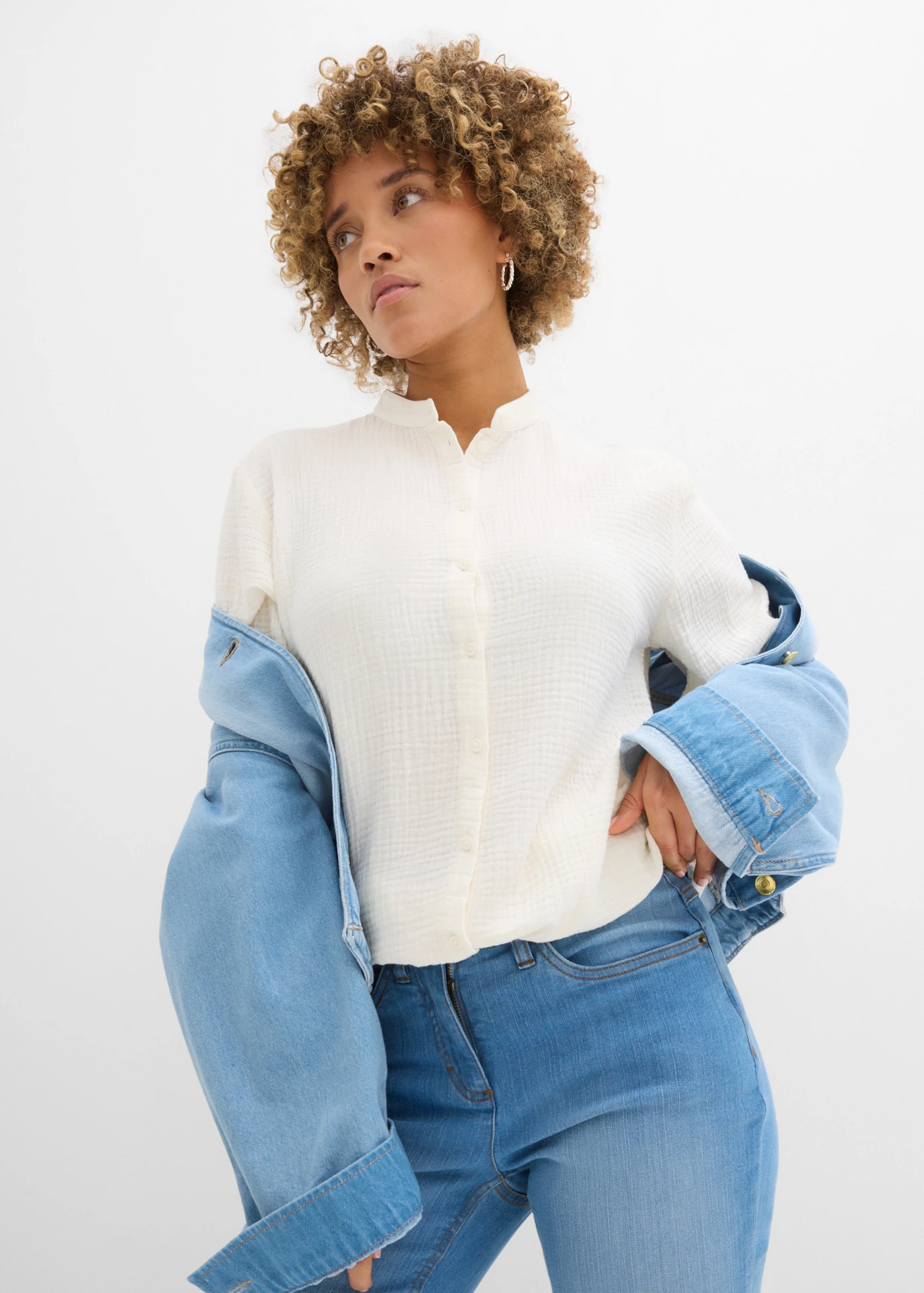 Bluză  lungă din muselină vaporoasă • ecru • magazin bonprix