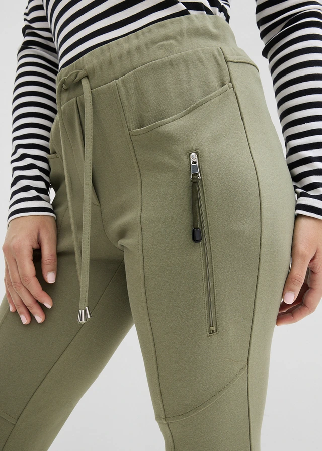 Pantalon à taille élastiquée en Punto di Roma confortable • olive • product-page.page-title-suffix
