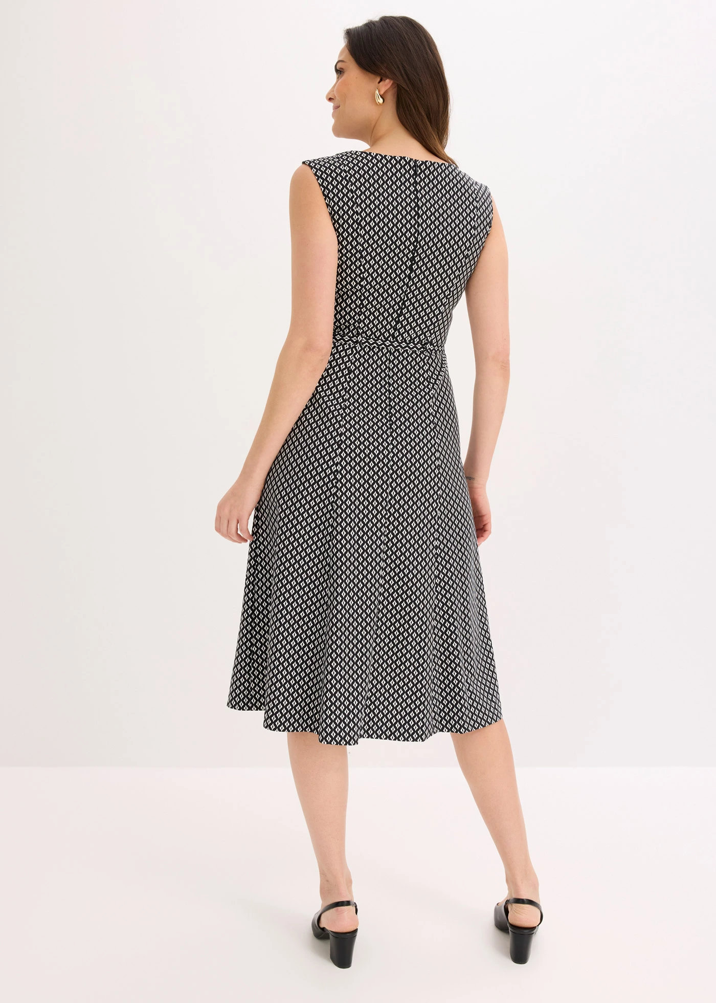 Jurk van bengaline met riem (2-dlg.) • zwart-wolwit met grafische print • bonprix online shop