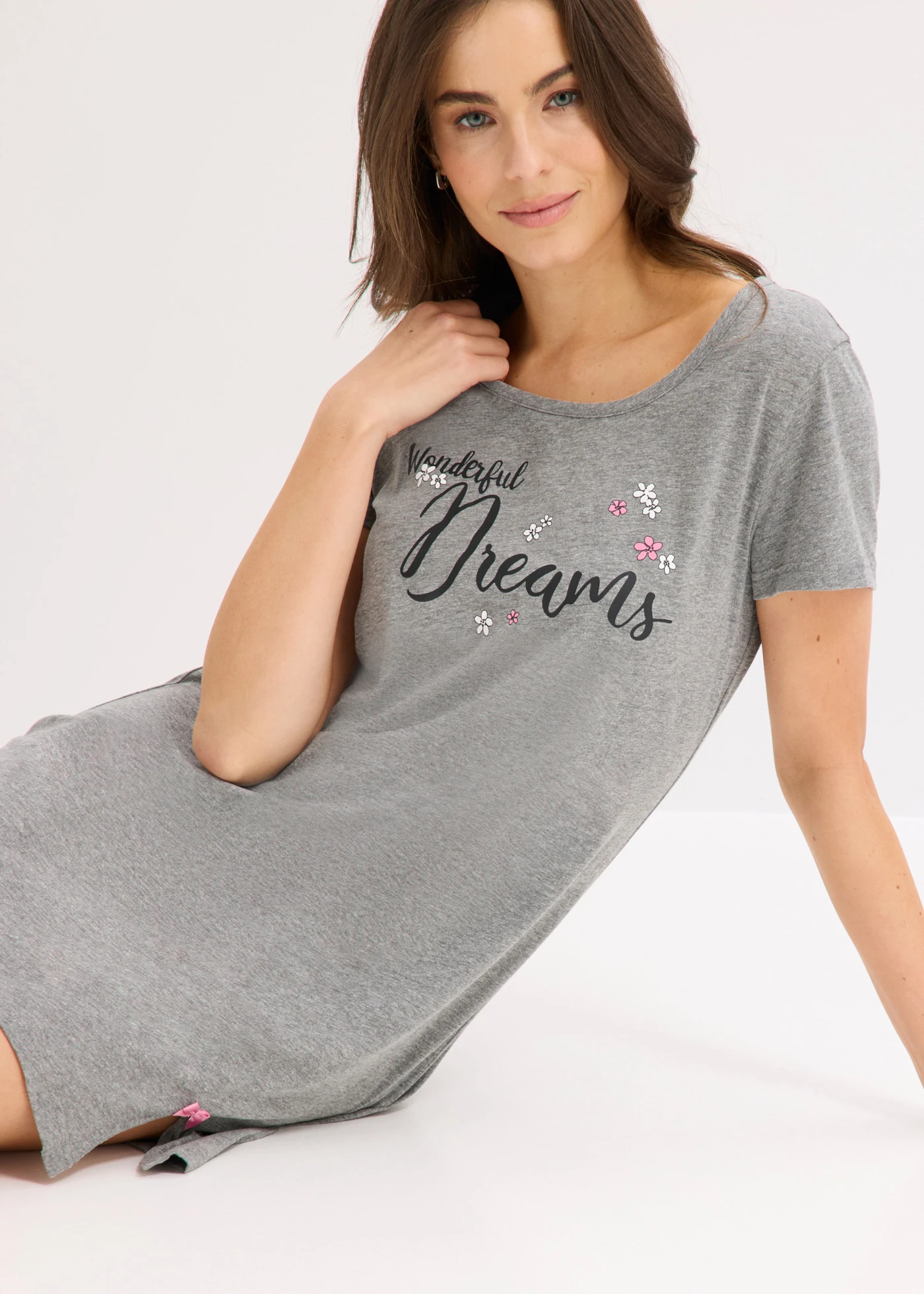 Cămașă de noapte scurtă din bumbac organic • gri melanj • magazin bonprix