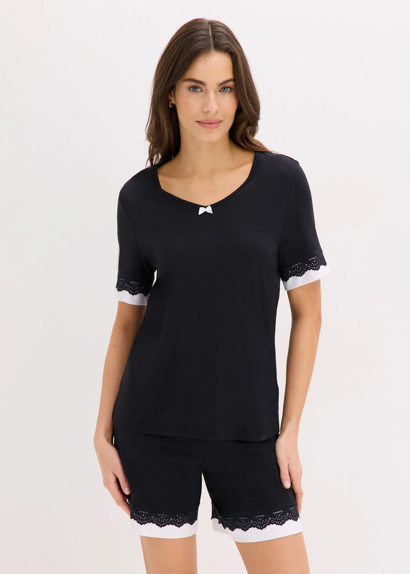 Pyjashort doux • noir/blanc • Boutique bonprix