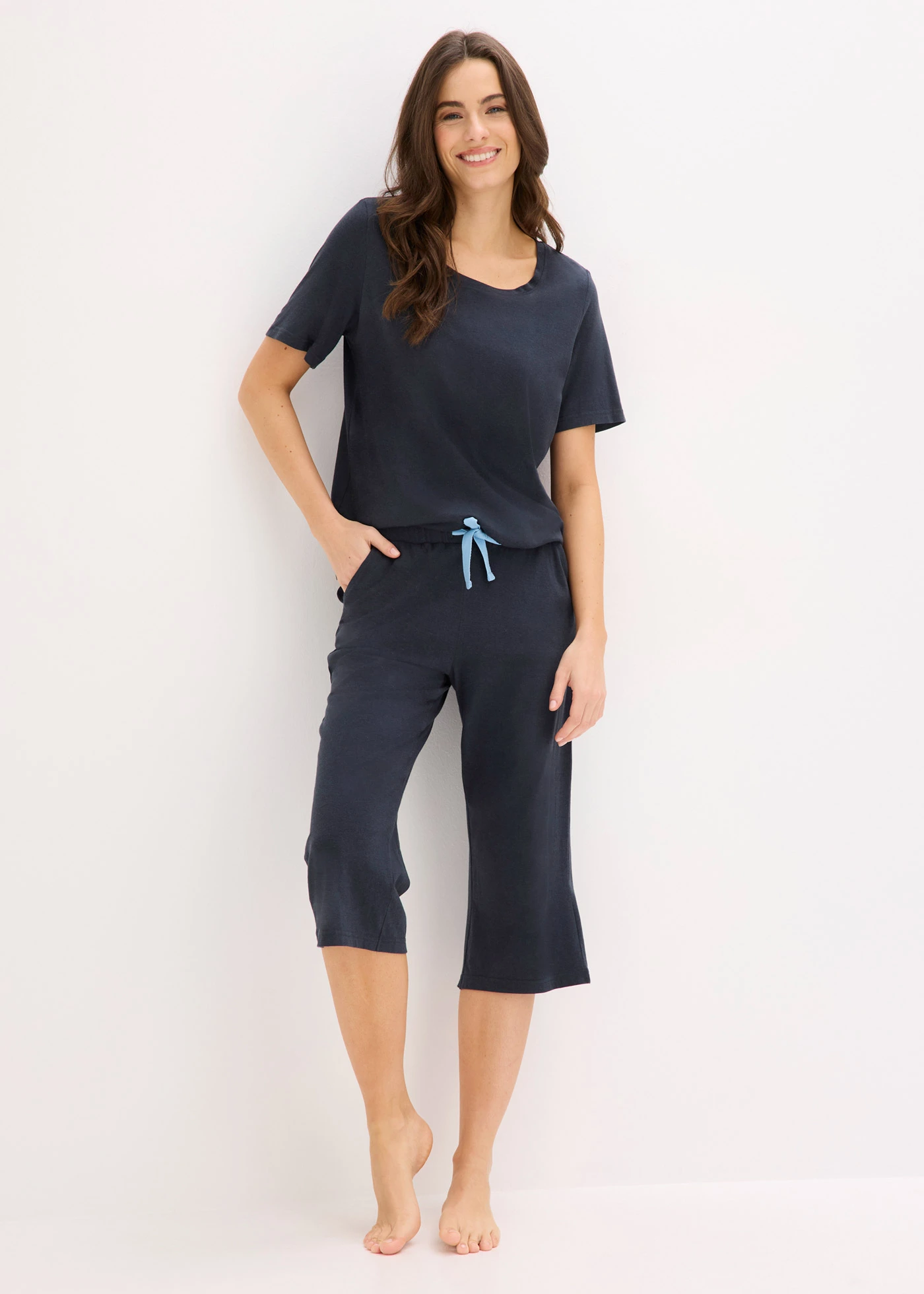 Capri pyjama in een zachte viscosemix • intens blauw • bonprix online shop