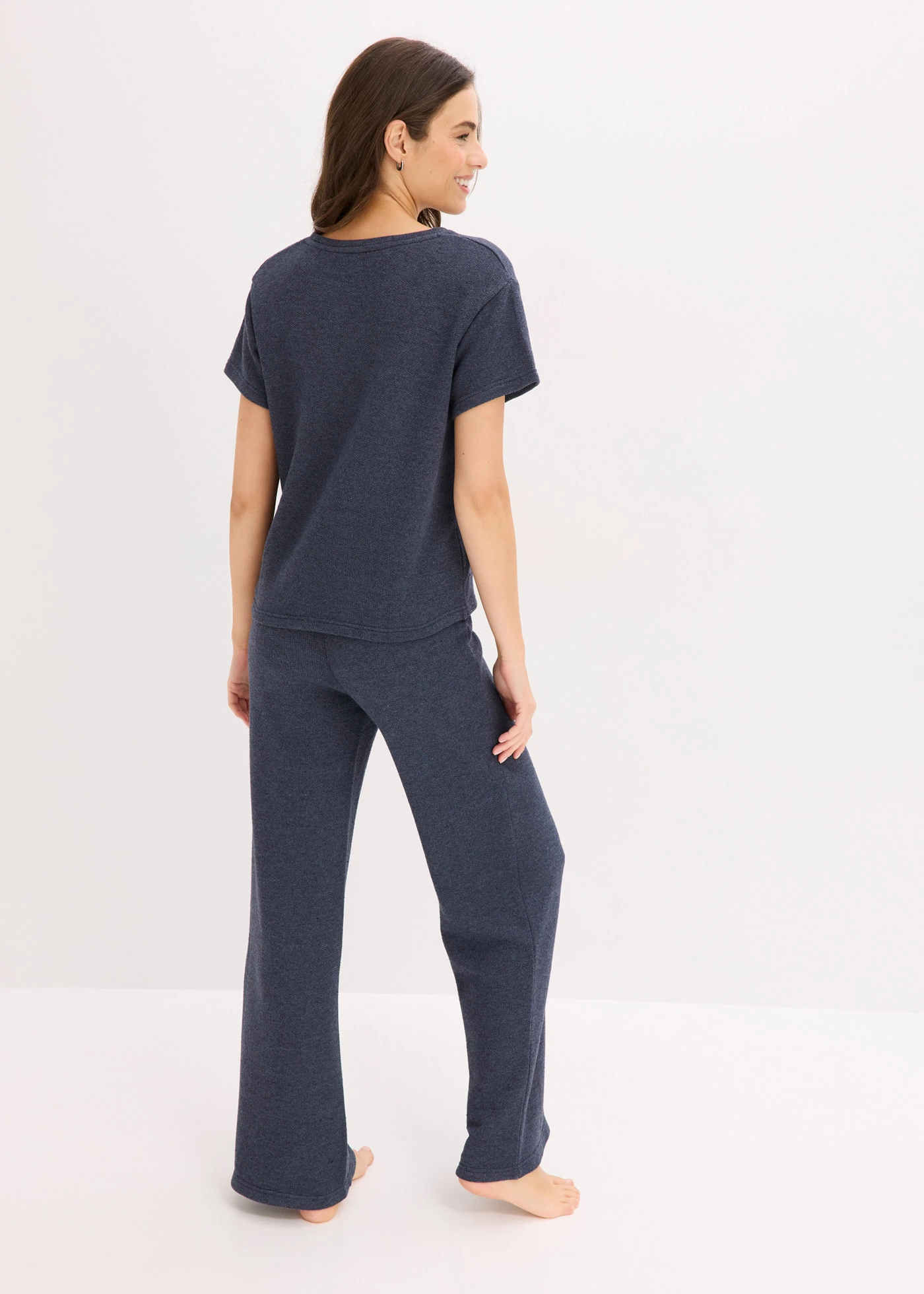 Huispak van zacht gestructureerd materiaal • donkerblauw gemêleerd • bonprix online shop