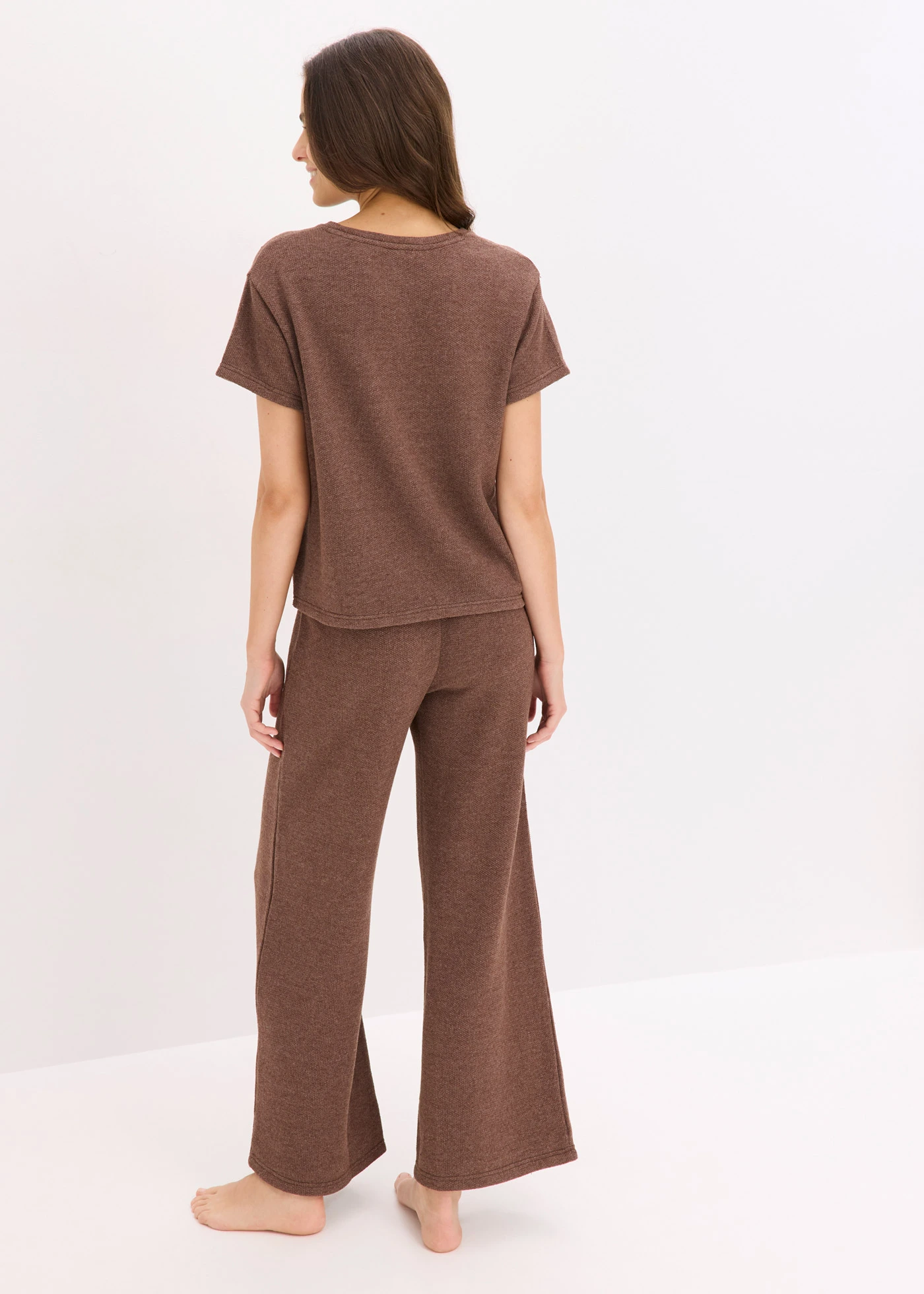 Ensemble d’intérieur en matière douce et texturée • marron chiné • Boutique bonprix