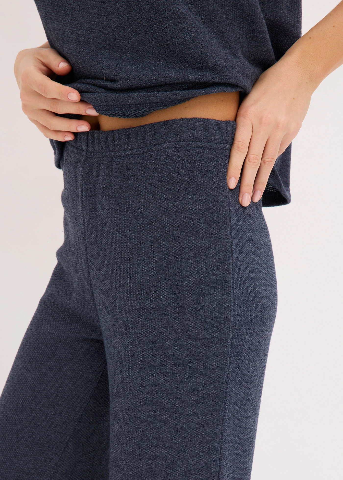 Huispak van zacht gestructureerd materiaal • donkerblauw gemêleerd • bonprix online shop