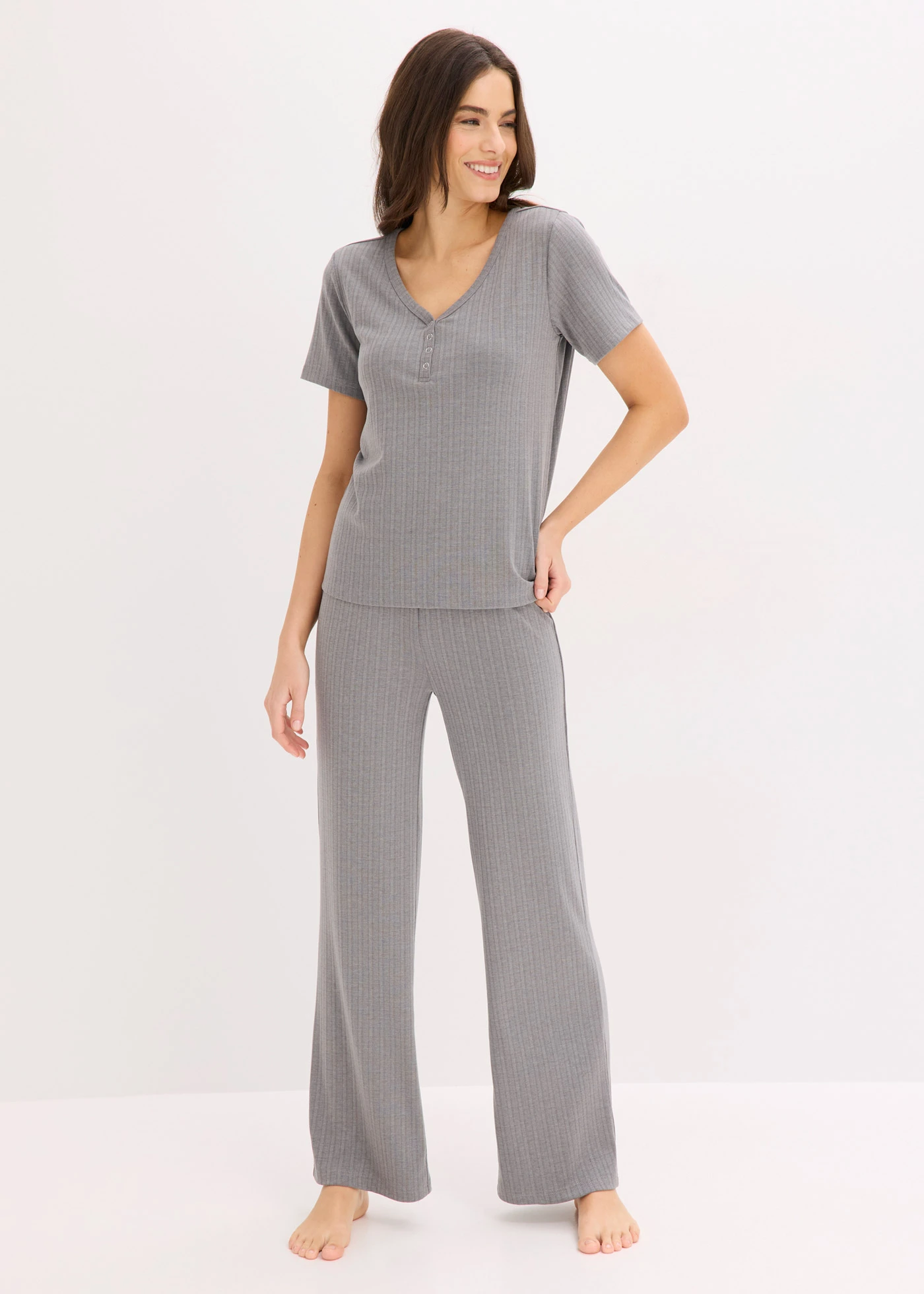 Geribd huispak met viscose • grijs gemêleerd • bonprix online shop