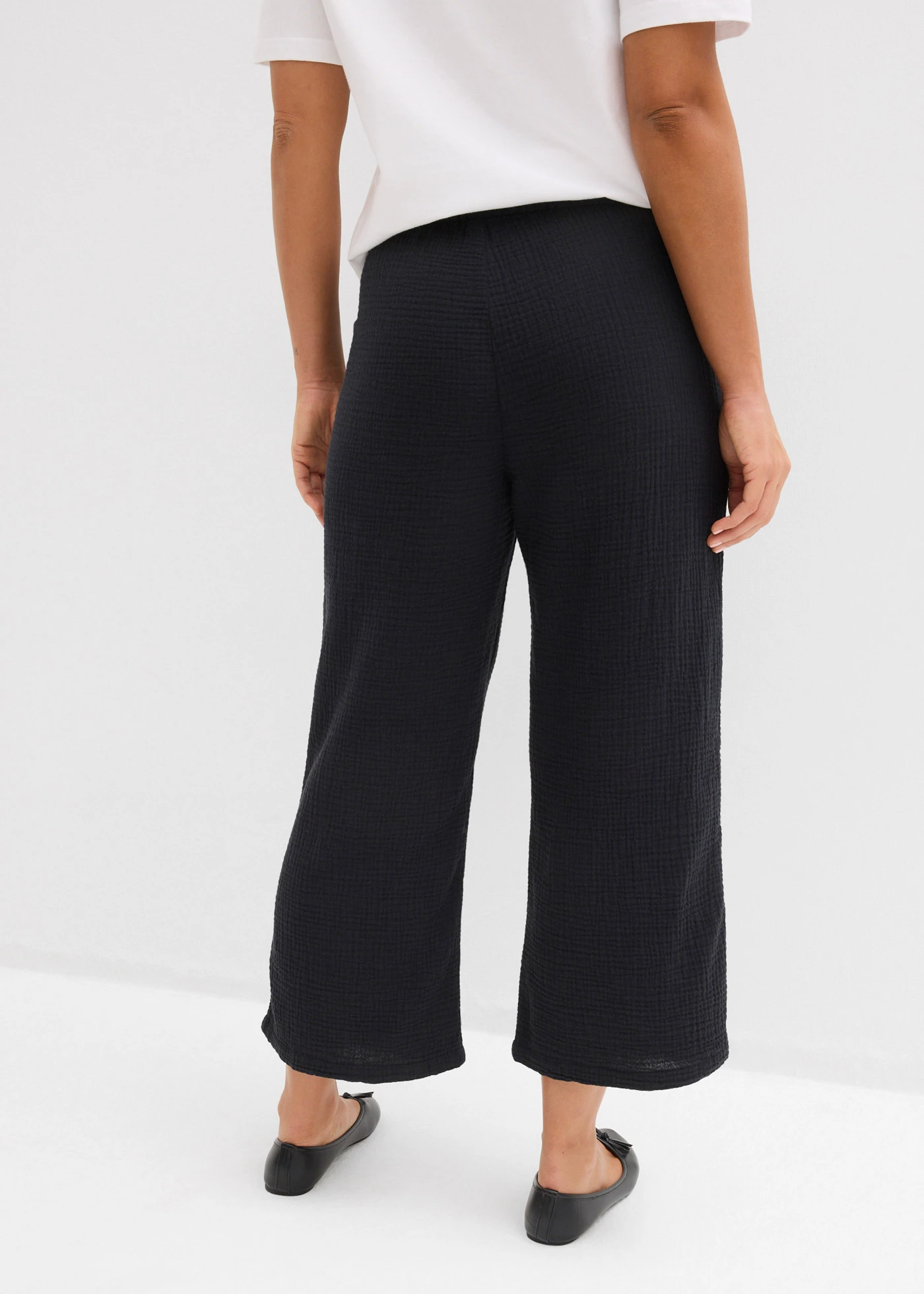 Pantaloni marlene din muselină din bumbac • negru • magazin bonprix