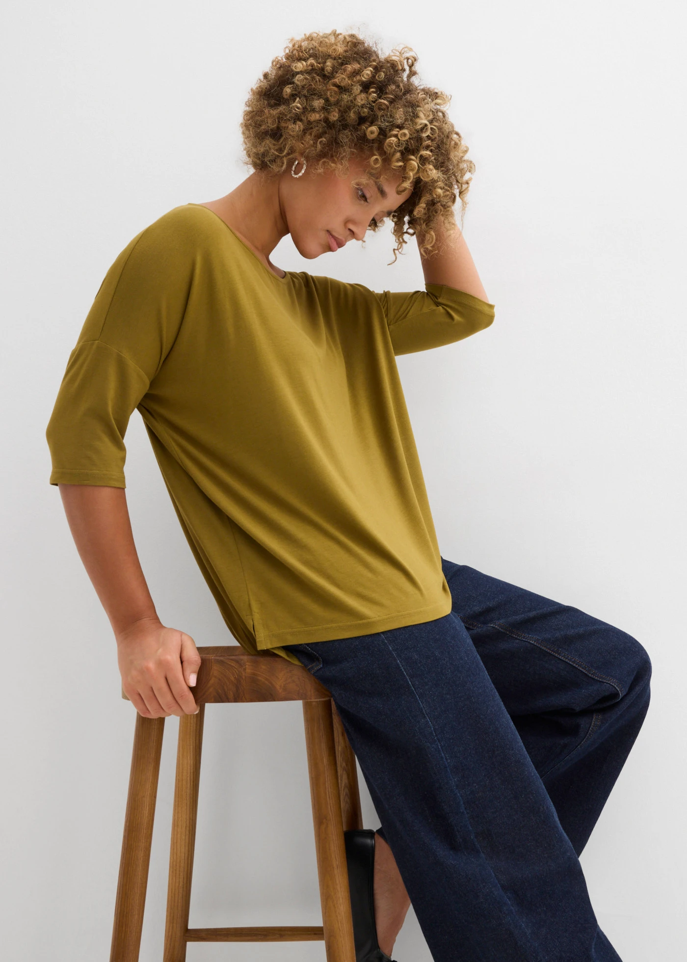 T-shirt boxy z miękkiego materiału z wiskozą • zielony naturalny • sklep bonprix