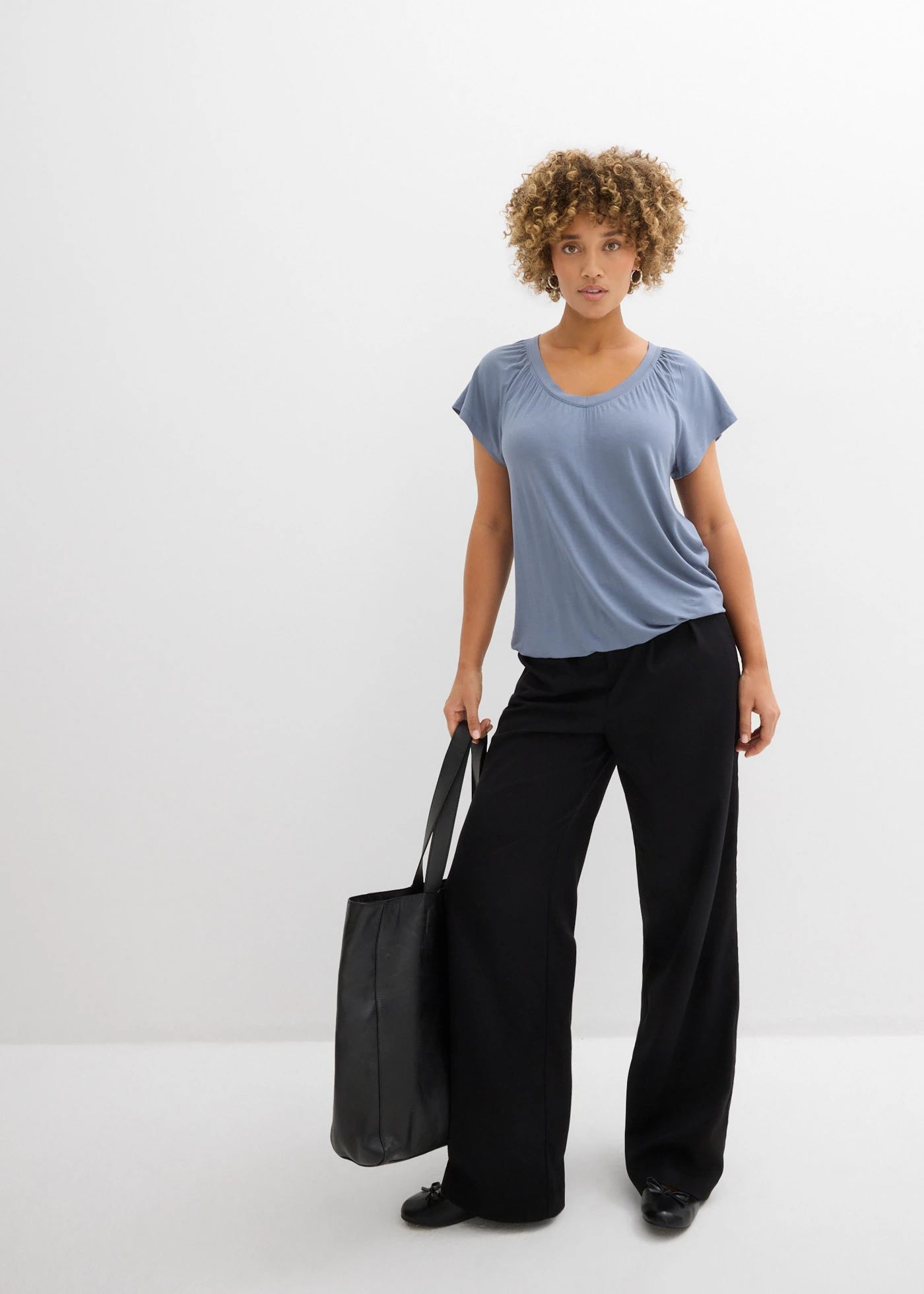 Shirt in een viscosemix • rookblauw • bonprix online shop