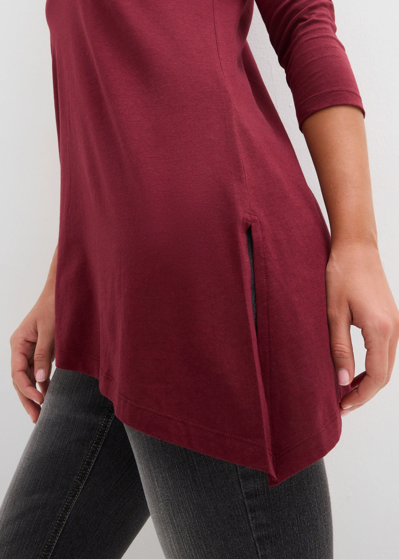 Longshirt in een katoen-viscosemix • esdoornrood • bonprix online shop