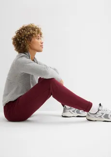 Pantalon jogger en viscose mélangée • rouge érable • Boutique bonprix