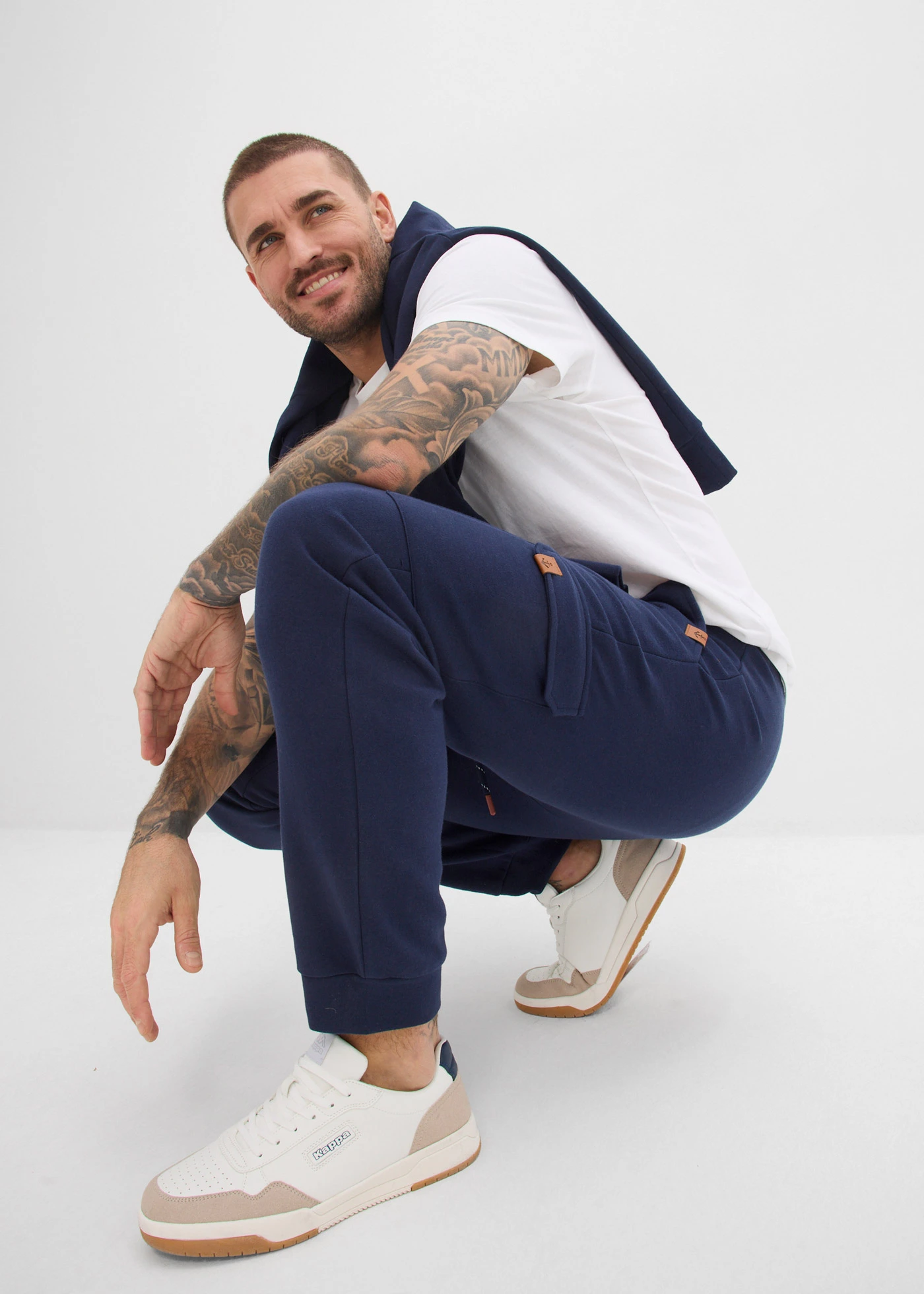 Cargo joggingbroek van biologisch katoen • donkerblauw • bonprix online shop