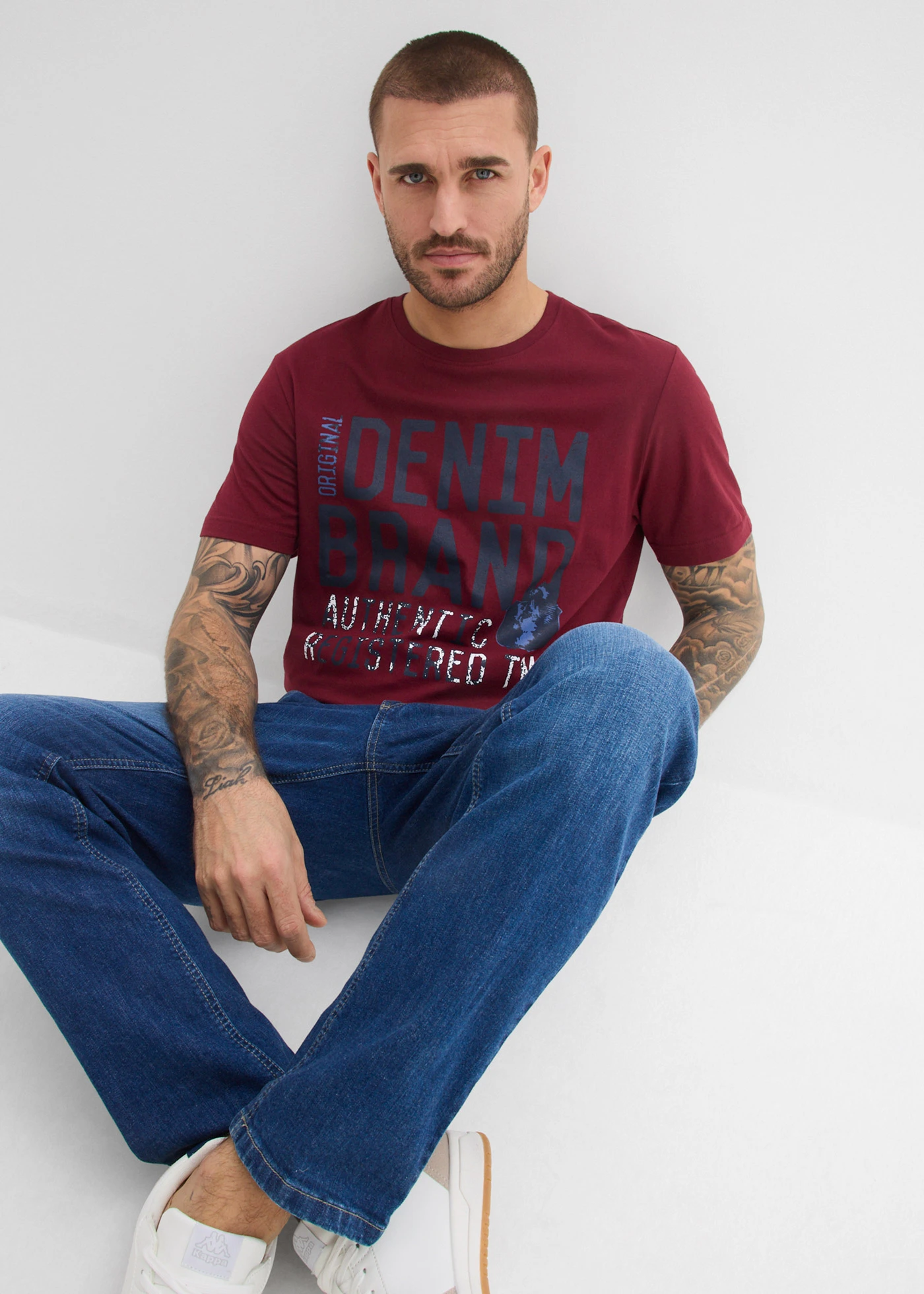 T-shirt z czystej bawełny organicznej (zestaw 2 szt.) • szary łupkowy+bordowy z nadrukiem • sklep bonprix