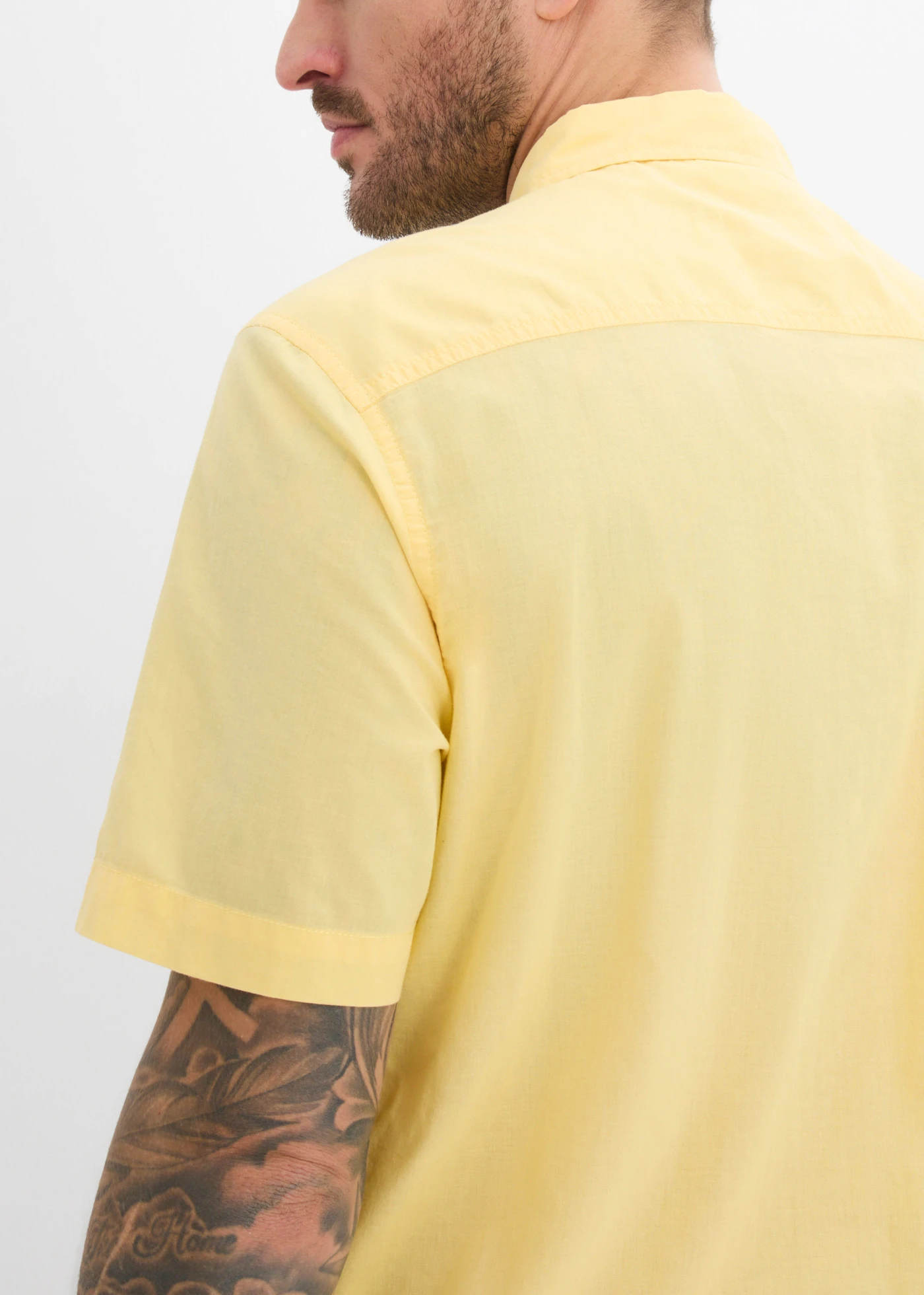 Chemise manches courtes 100% coton • jaune clair • Boutique bonprix