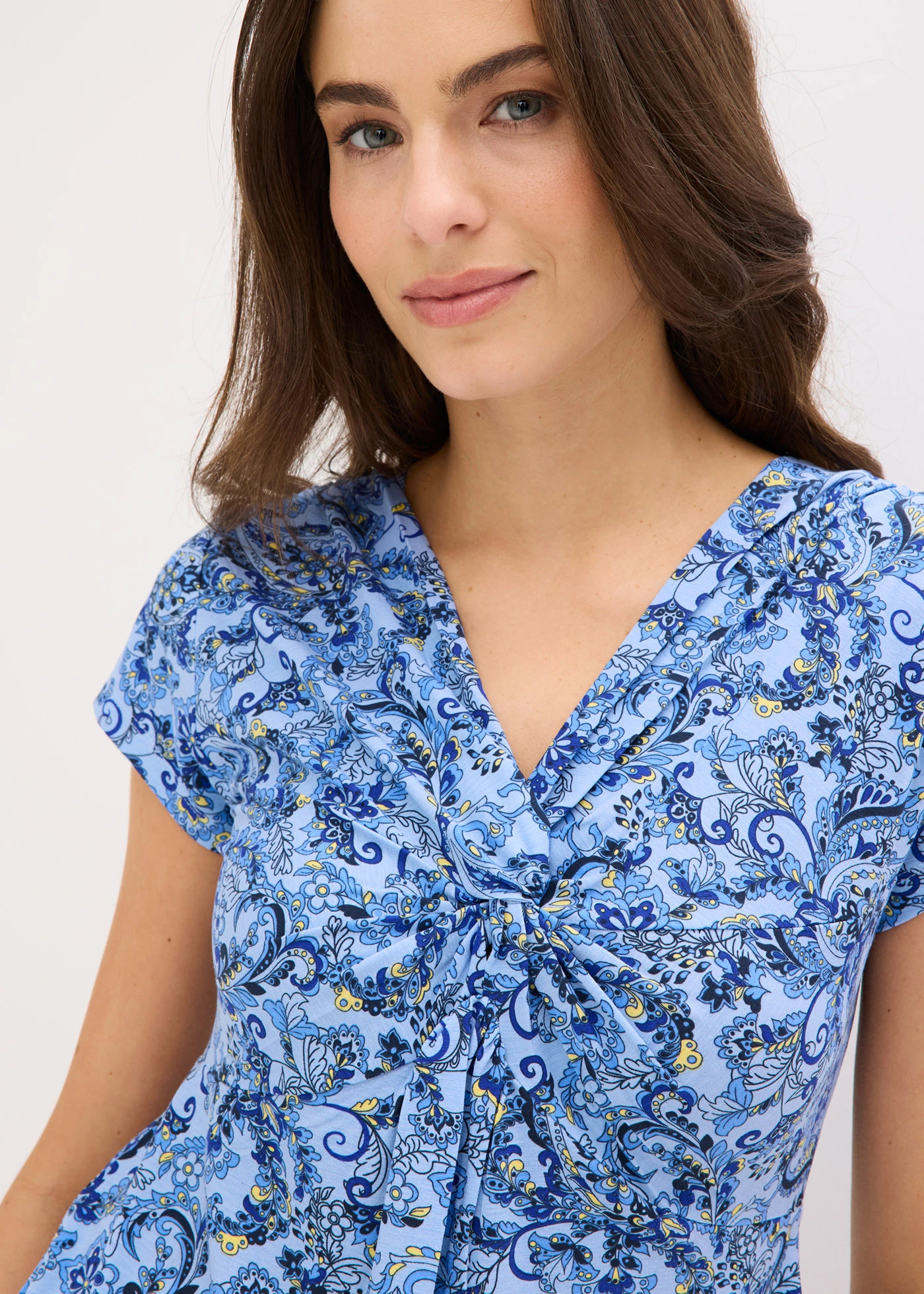 Shirt in een viscosemix • poederblauw • bonprix online shop