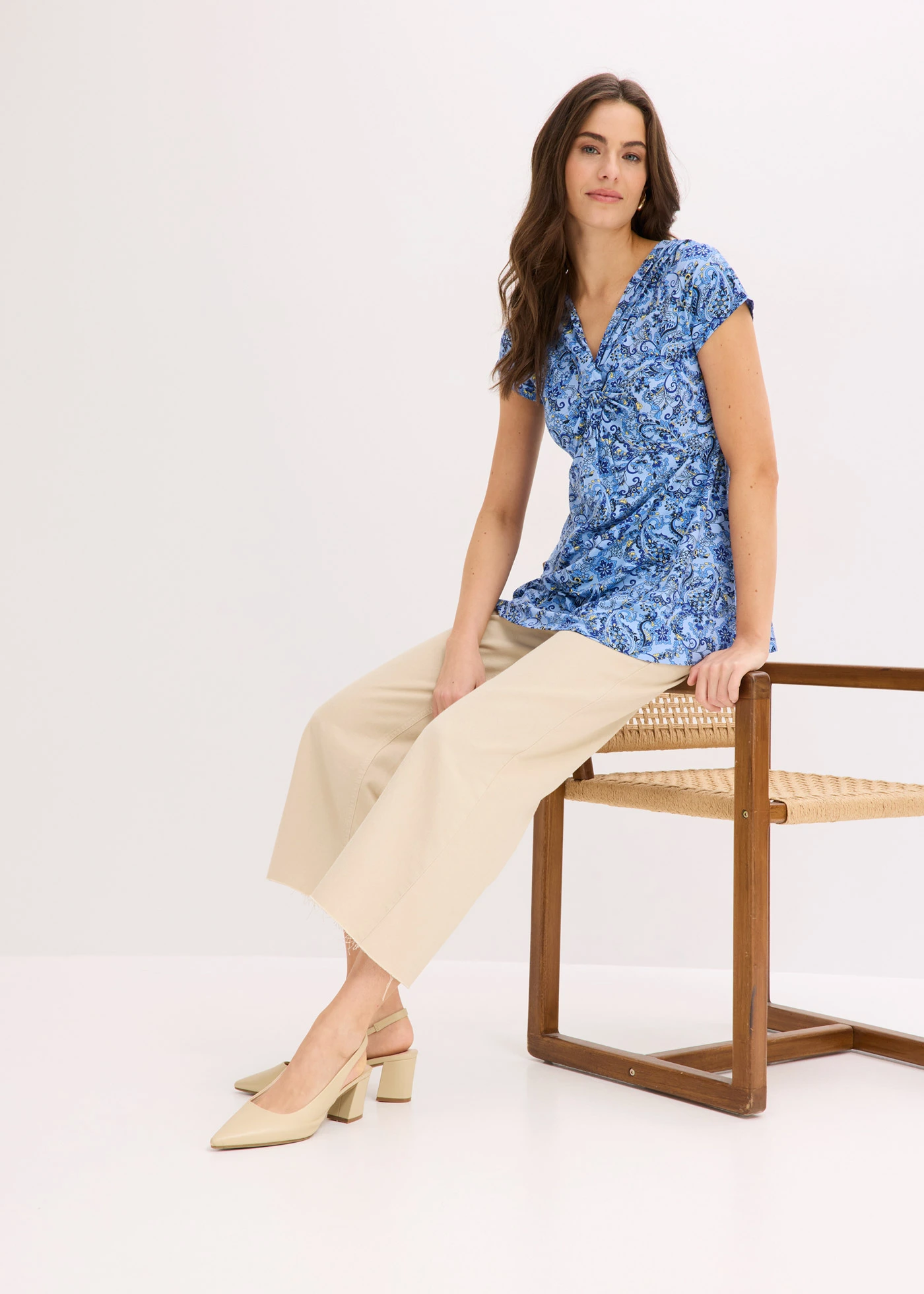 Shirt in een viscosemix • poederblauw • bonprix online shop