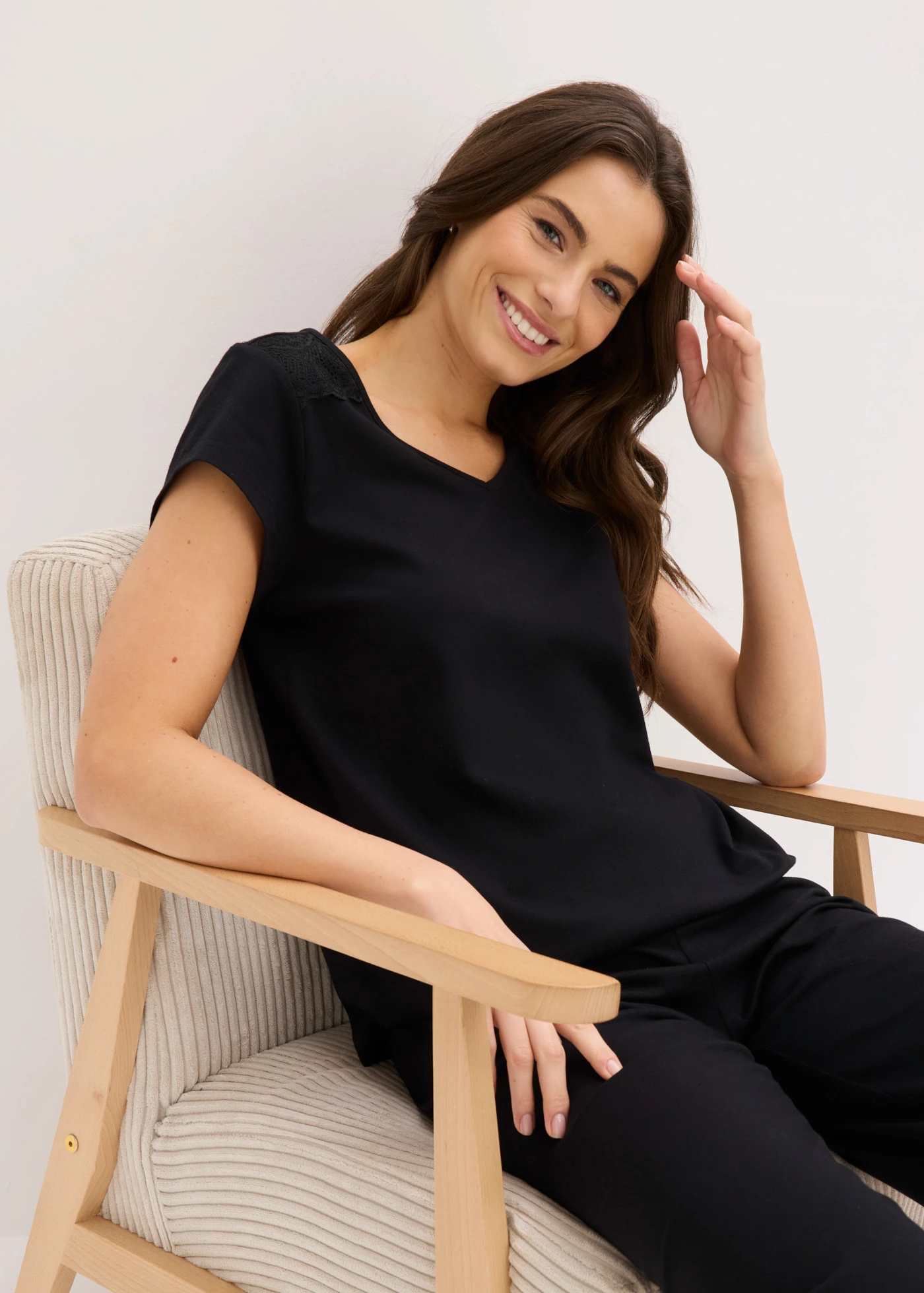 Pyjama avec un pantacourt ample • noir • Boutique bonprix