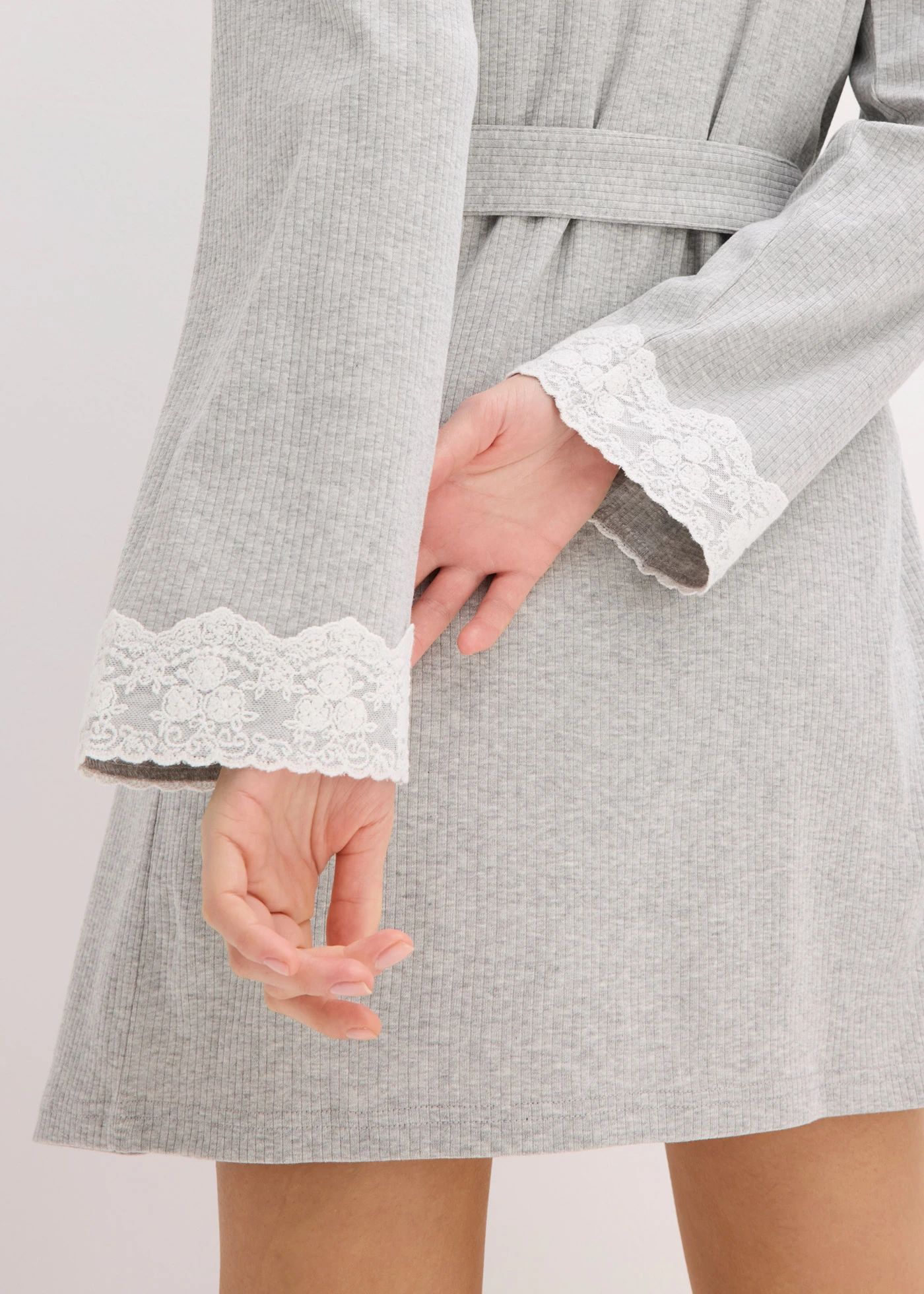 Kimono z čistej bavlny • svetlosivá melírovaná/biela • obchod bonprix