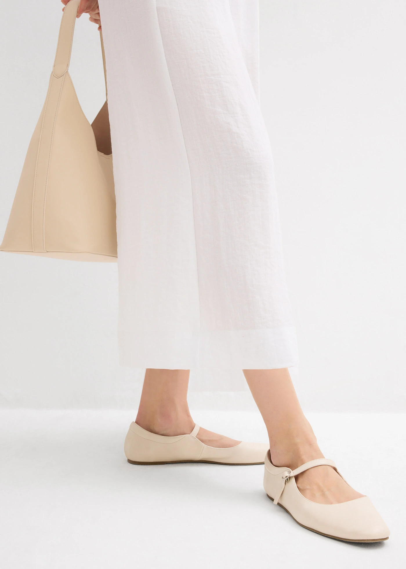 Pantaloni Culotte din amestec moale de viscoză • alb • magazin bonprix